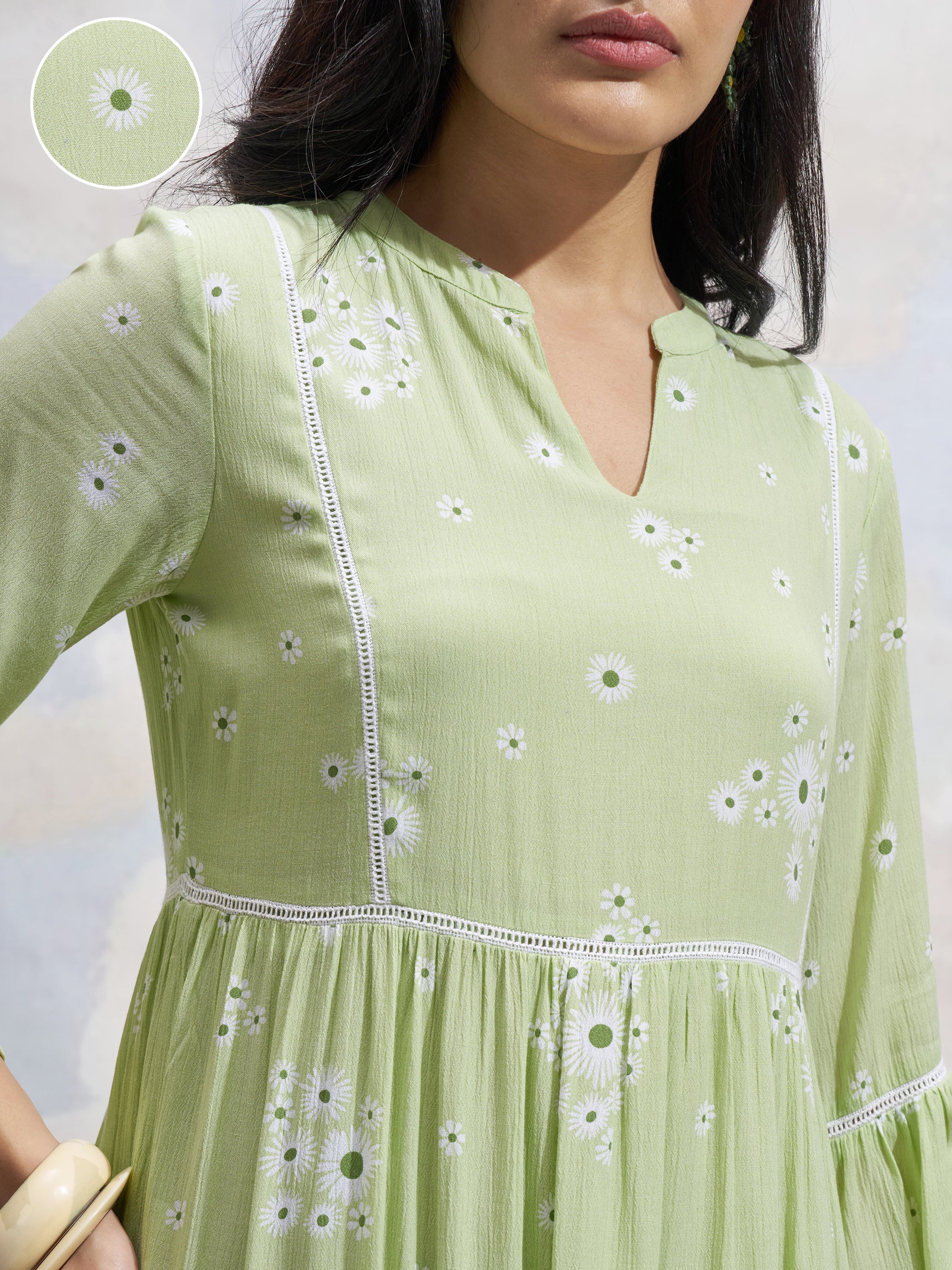 Vara By Vishudh Women Green Printed Fit and Flare Dress - Green - Image 5
