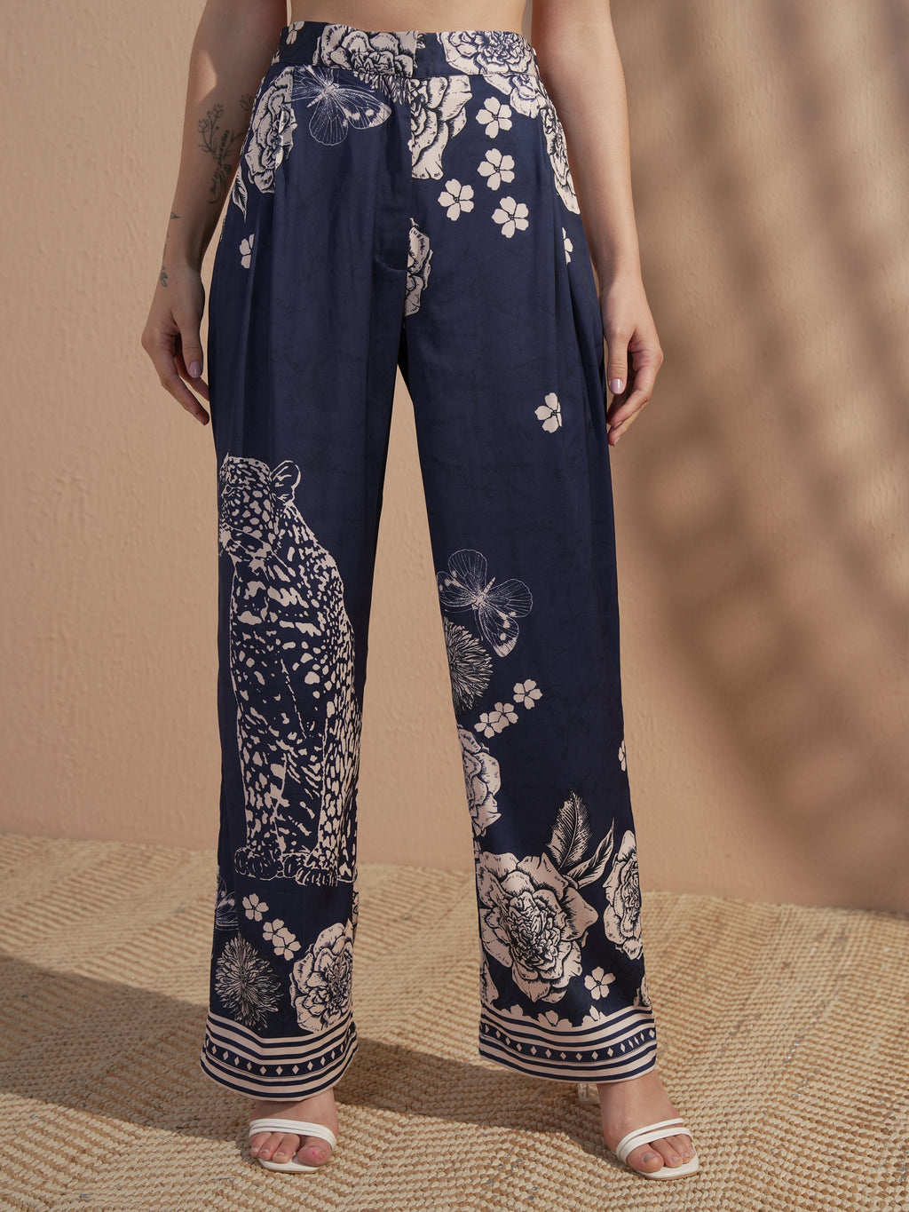 Vara By Vishudh Women Navy Blue Top With Trouser - Navy Blue - Image 7