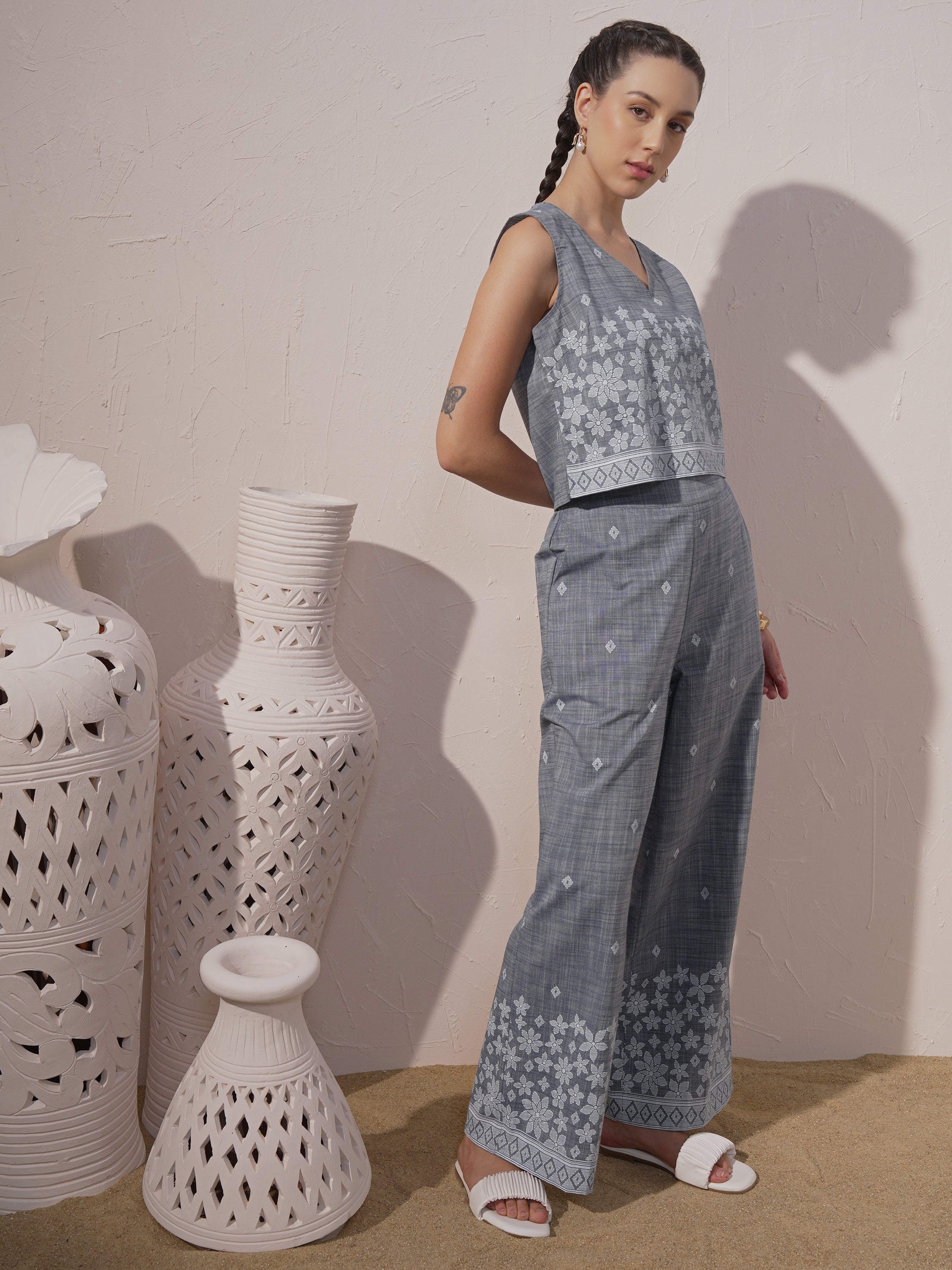 Vara By Vishudh Women Blue Top With Trouser - Blue - Image 4
