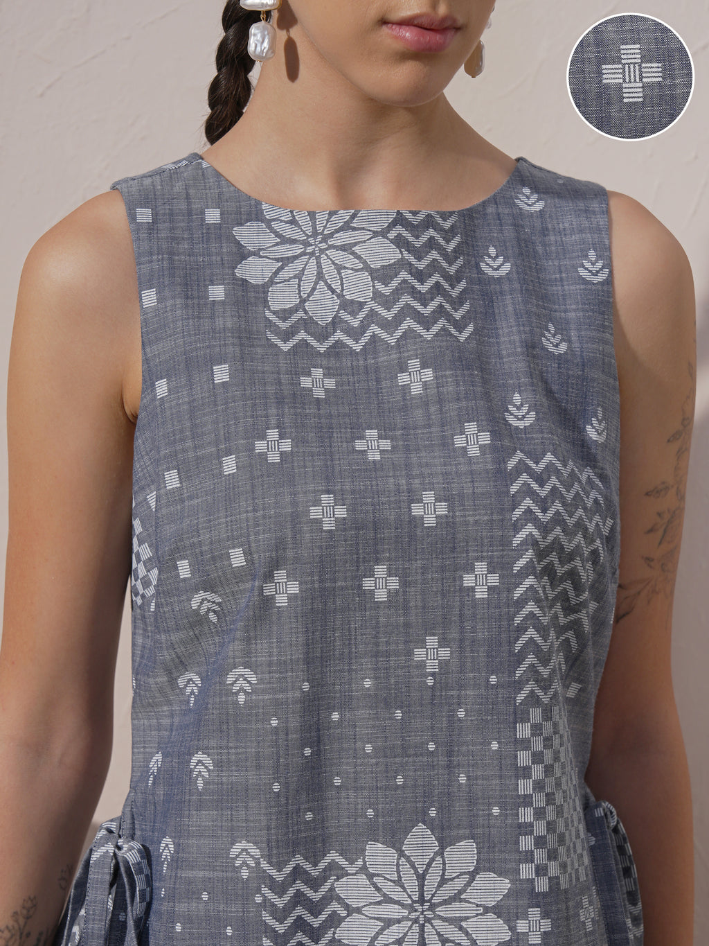 Vara By Vishudh Women Blue Printed Kurta With Palazzo - Blue - Image 5
