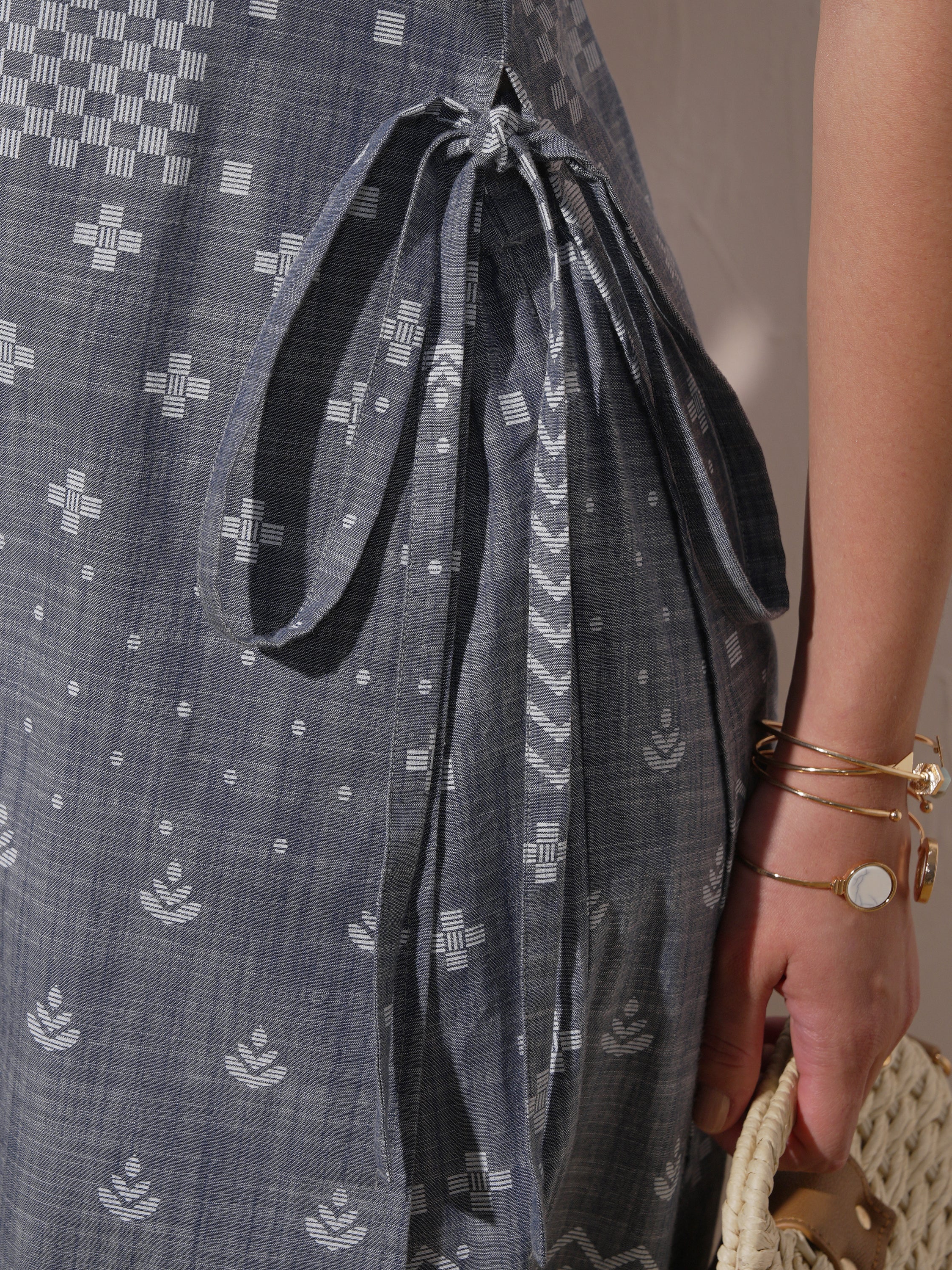 Vara By Vishudh Women Blue Printed Kurta With Palazzo - Blue - Image 6