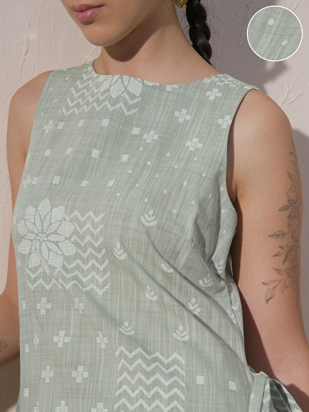 Vara By Vishudh Women Green Printed Kurta With Palazzo - Green - Image 5