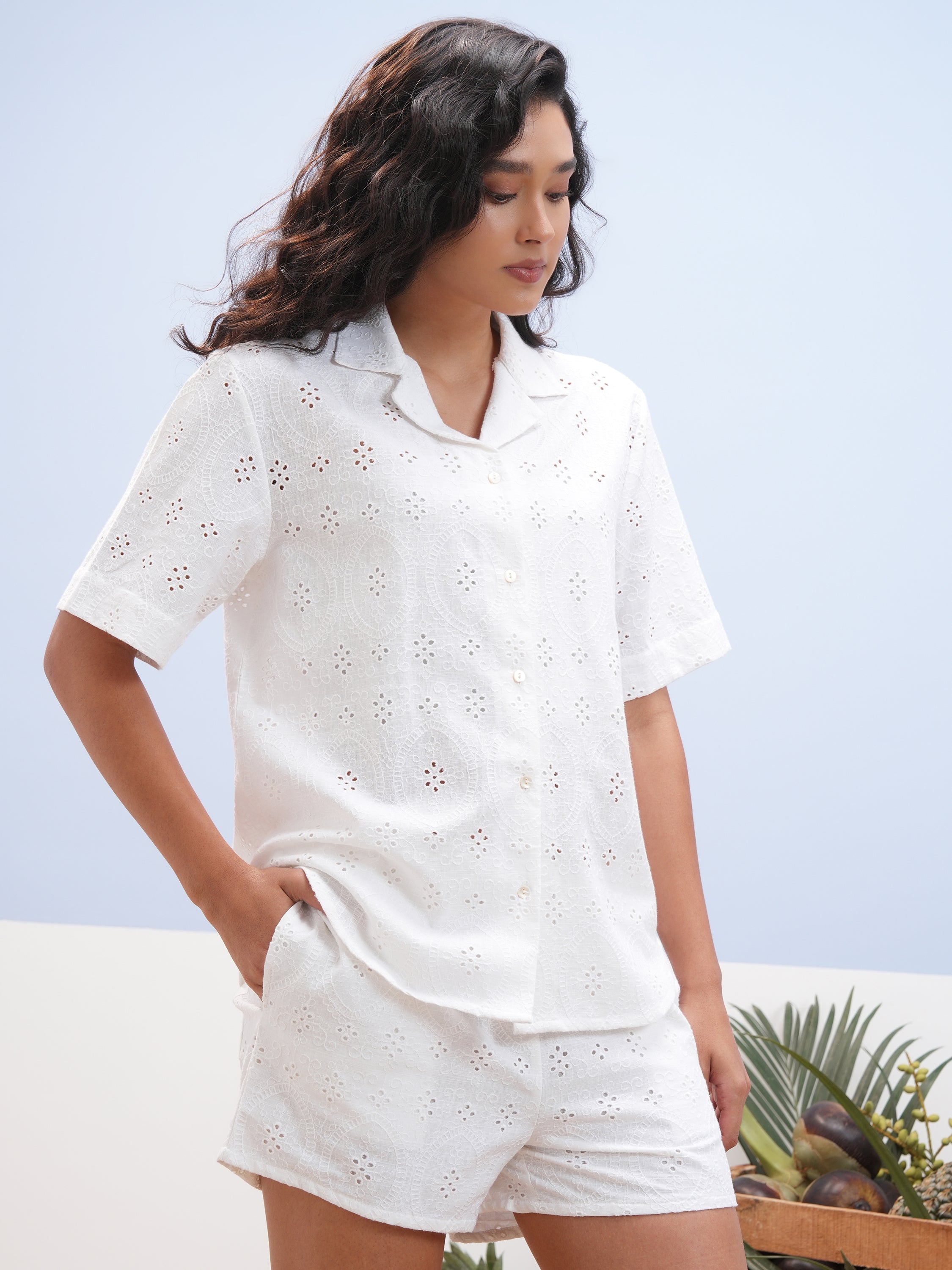 Vara By Vishudh Women White Shirt With Short - White - Image 6