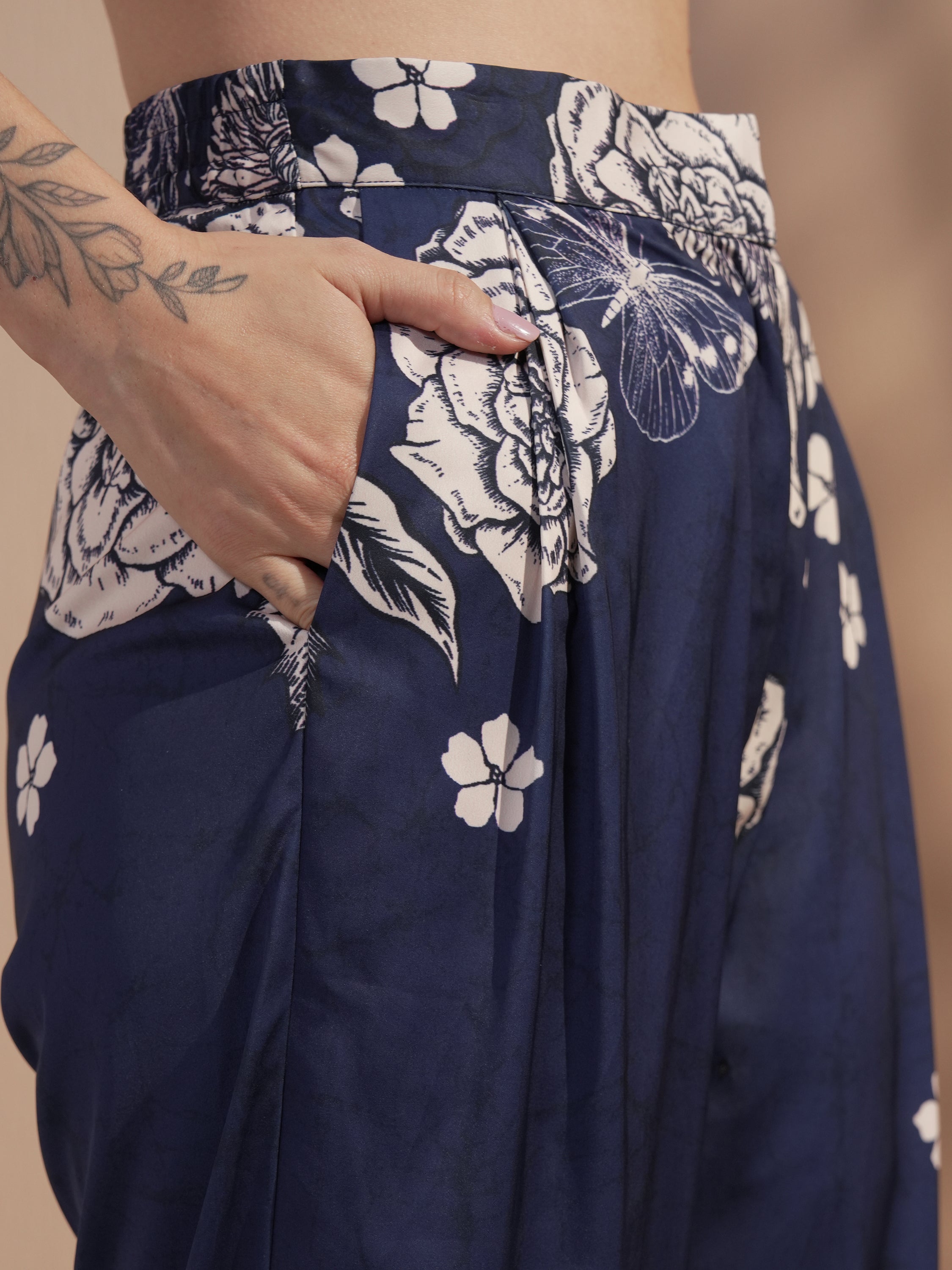 Vara By Vishudh Women Navy Blue Printed Jumpsuit - Navy Blue - Image 6