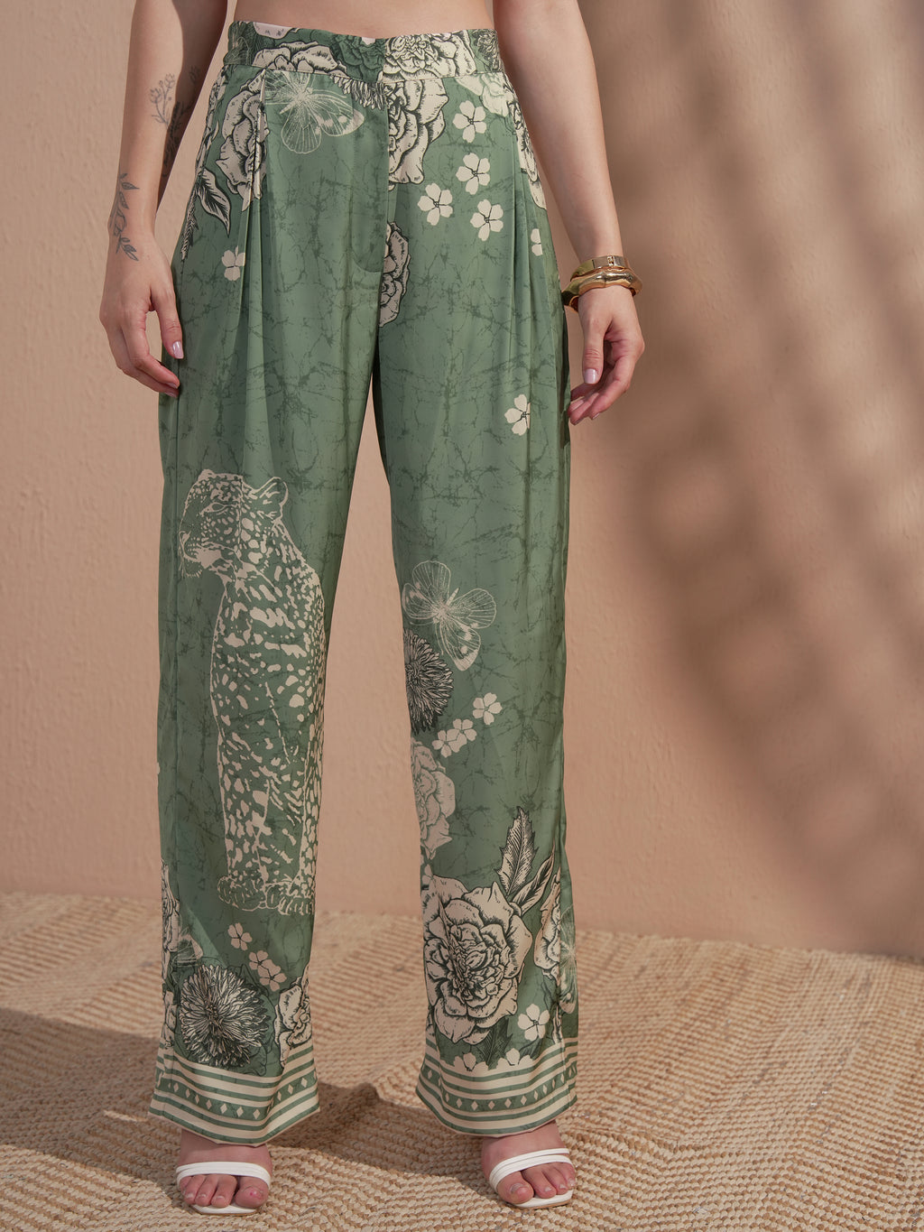 Vara By Vishudh Women Green Printed Jumpsuit - Green - Image 7