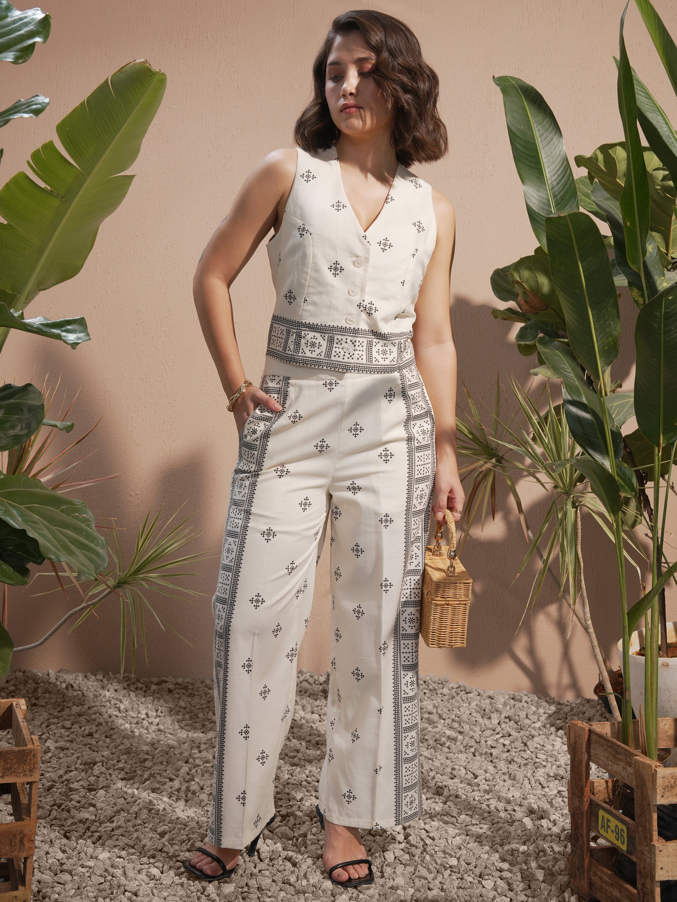 Vara By Vishudh Women Off White Blazer With Palazzos - Off White - Image 1
