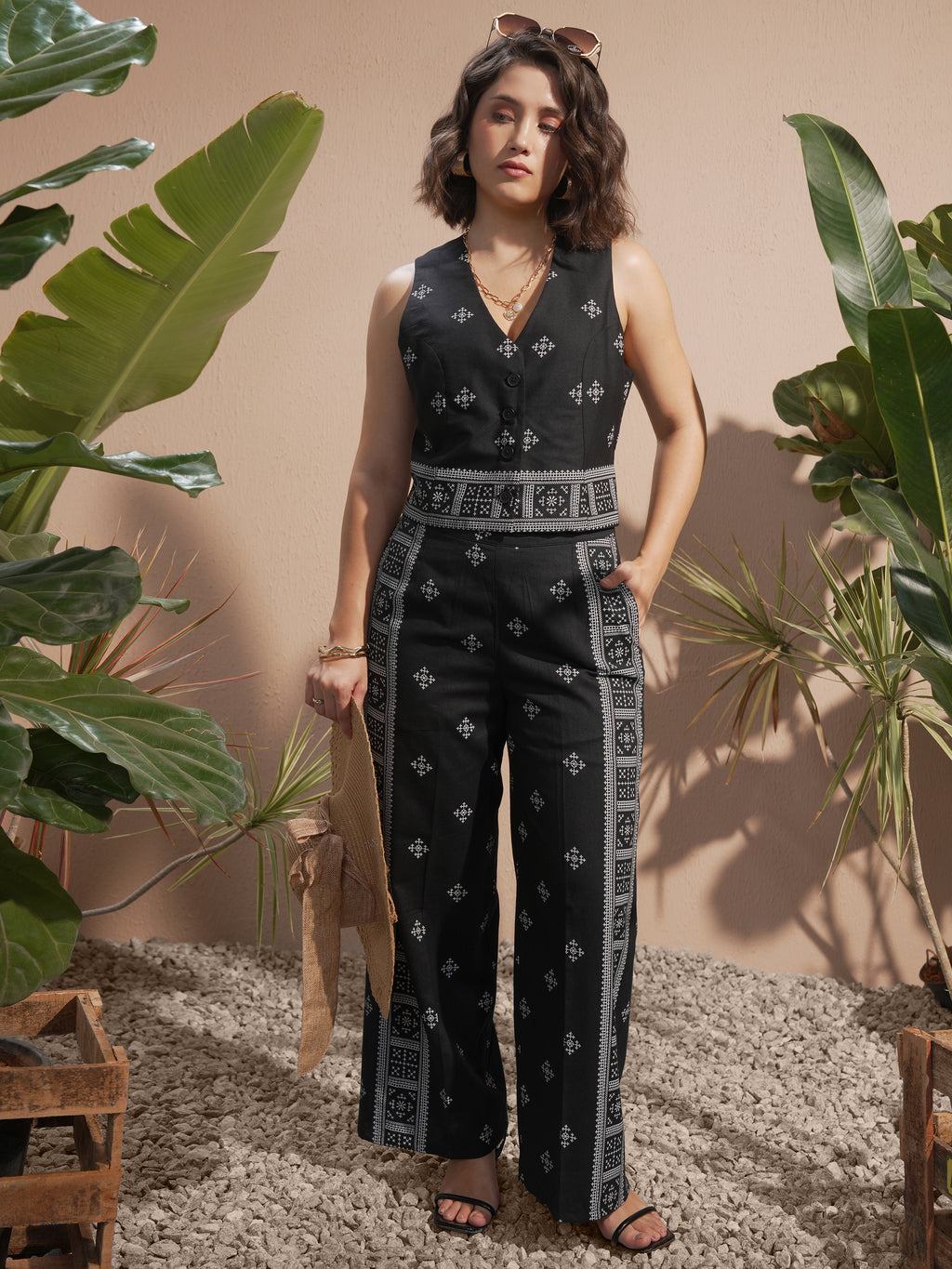 Vara By Vishudh Women Black Blazer With Palazzos - Black - Image 1