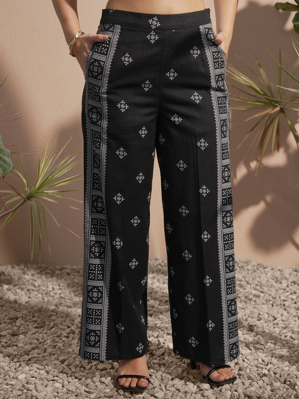 Vara By Vishudh Women Black Blazer With Palazzos - Black - Image 8