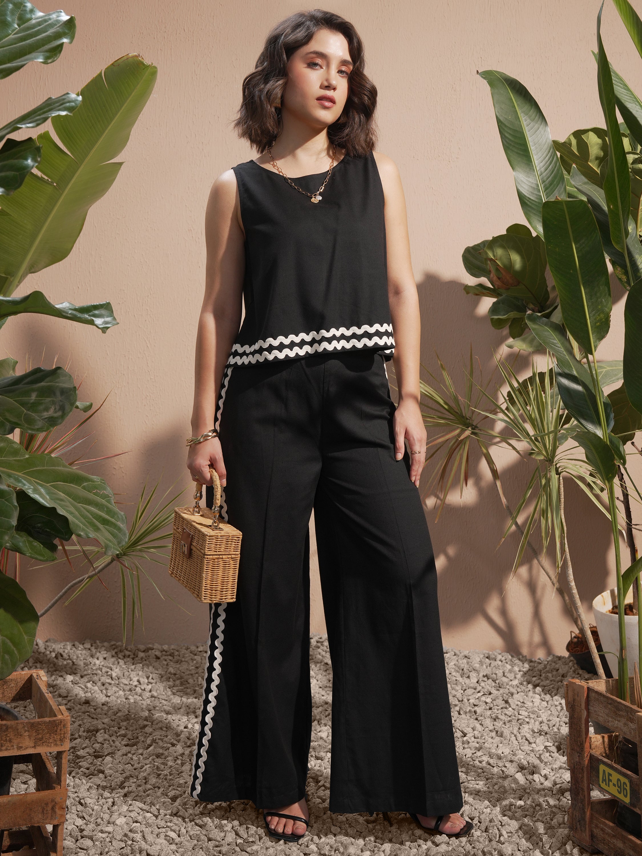 Vara By Vishudh Women Black Top With Trouser - Black - Image 1
