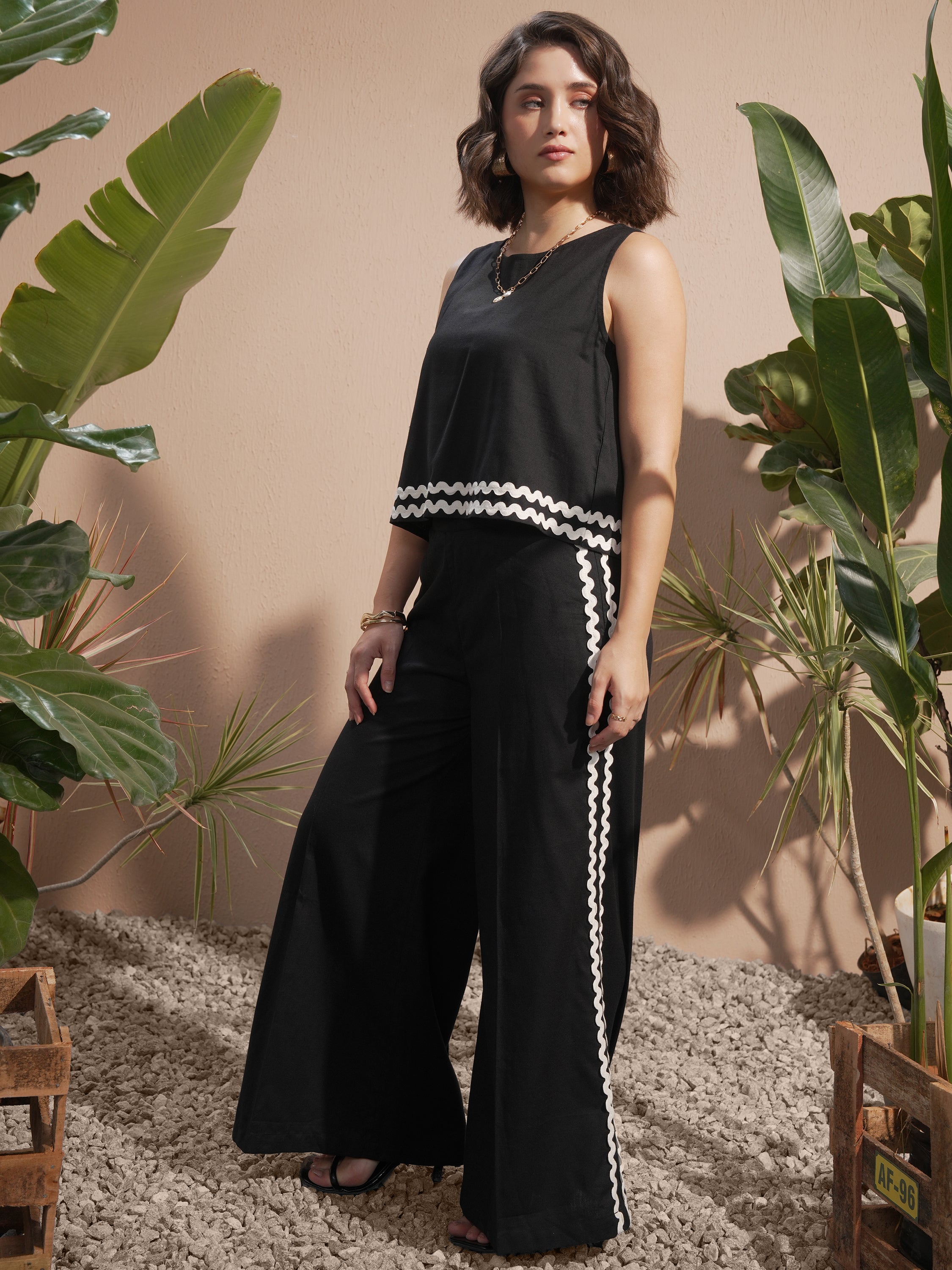 Vara By Vishudh Women Black Top With Trouser - Black - Image 2