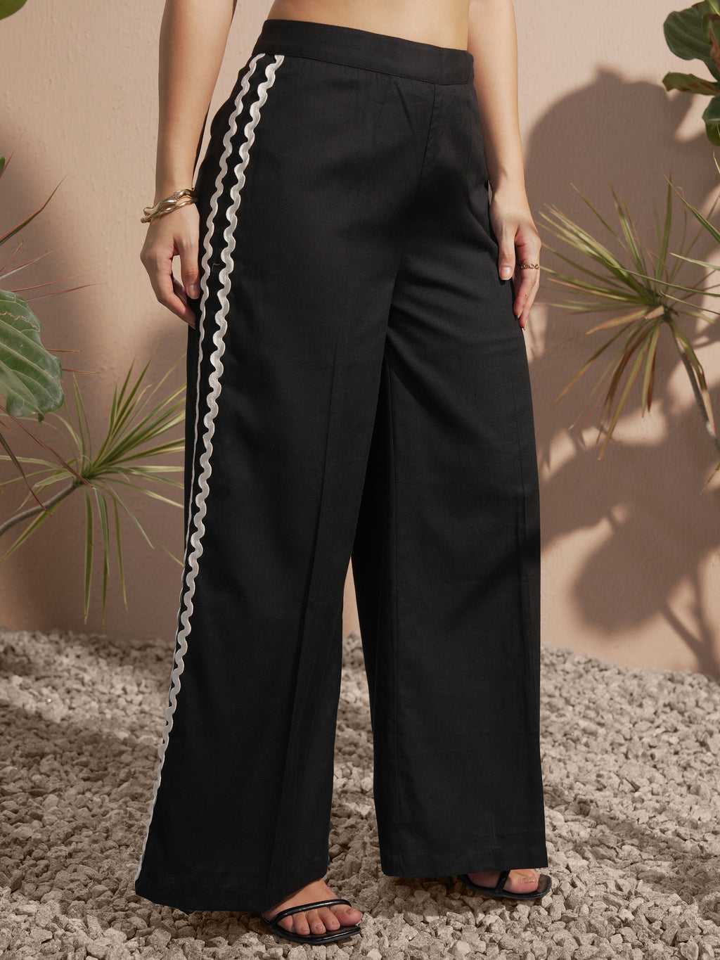 Vara By Vishudh Women Black Top With Trouser - Black - Image 8