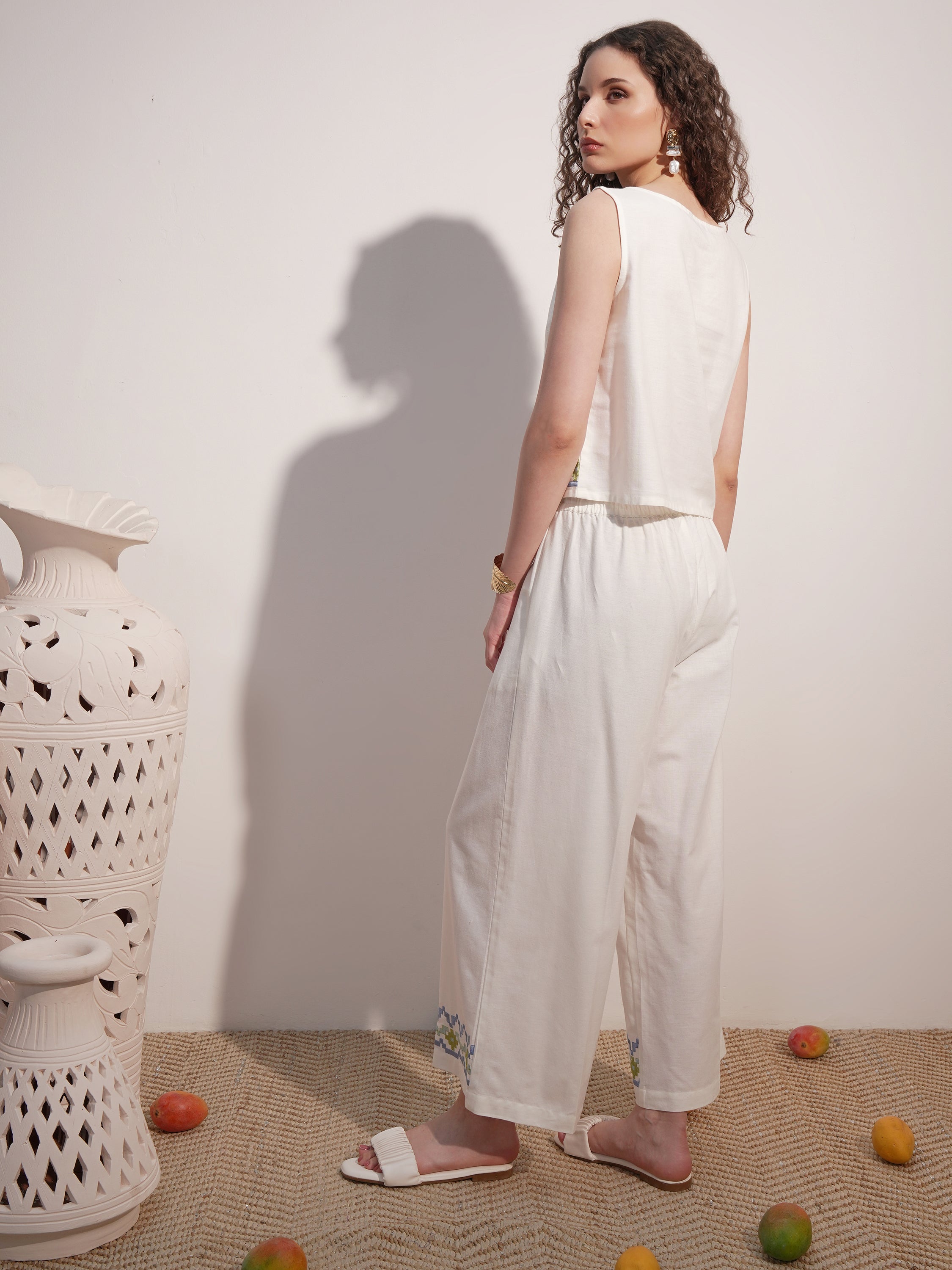 Vara By Vishudh Women White Top With Trouser - White - Image 3