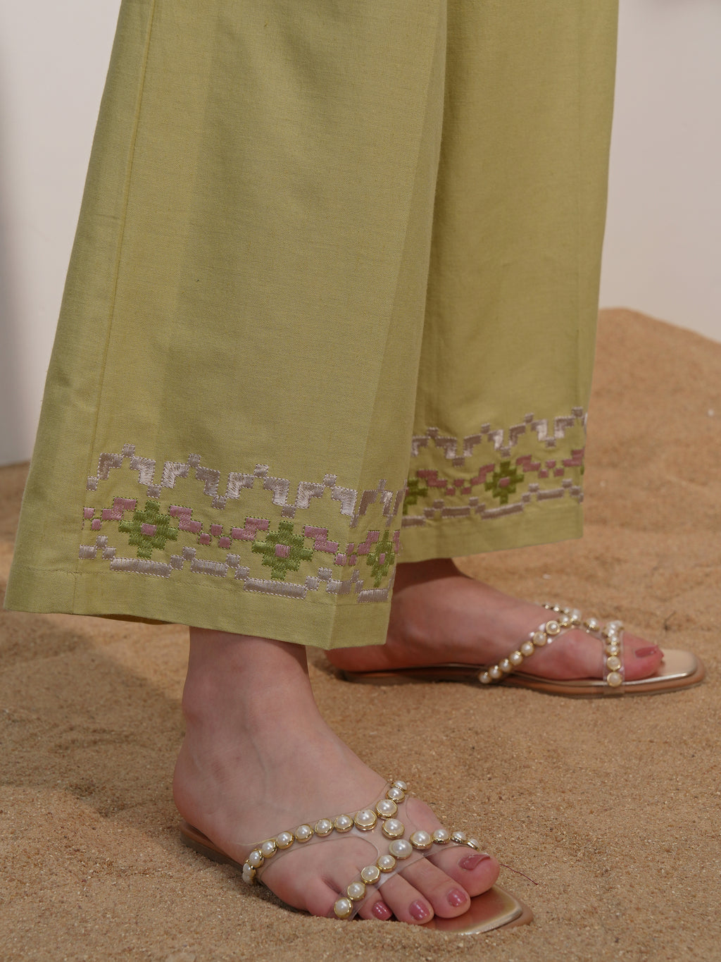 Vara By Vishudh Women Green Top With Trouser - Green - Image 8