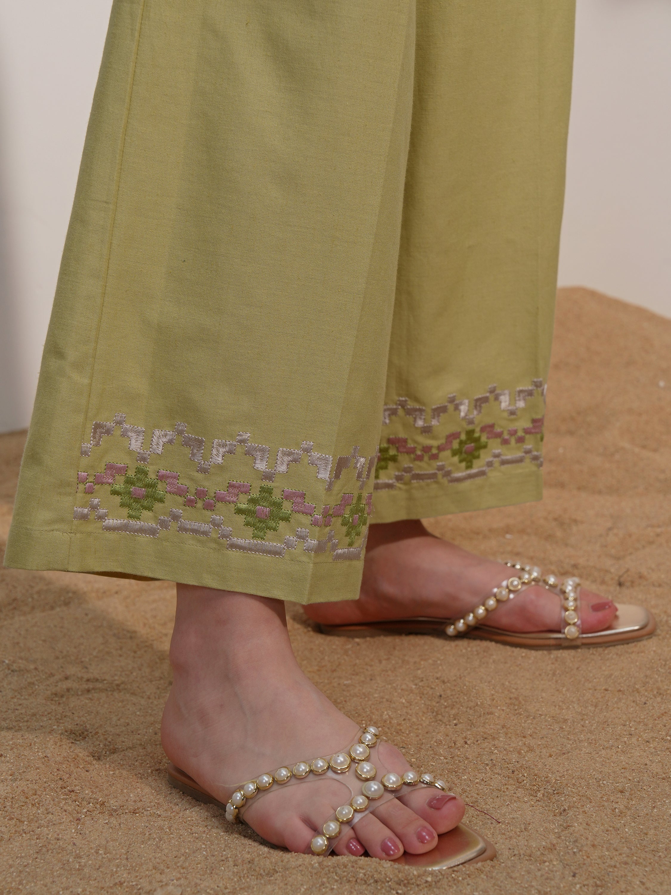 Vara By Vishudh Women Green Top With Trouser - Green - Image 8