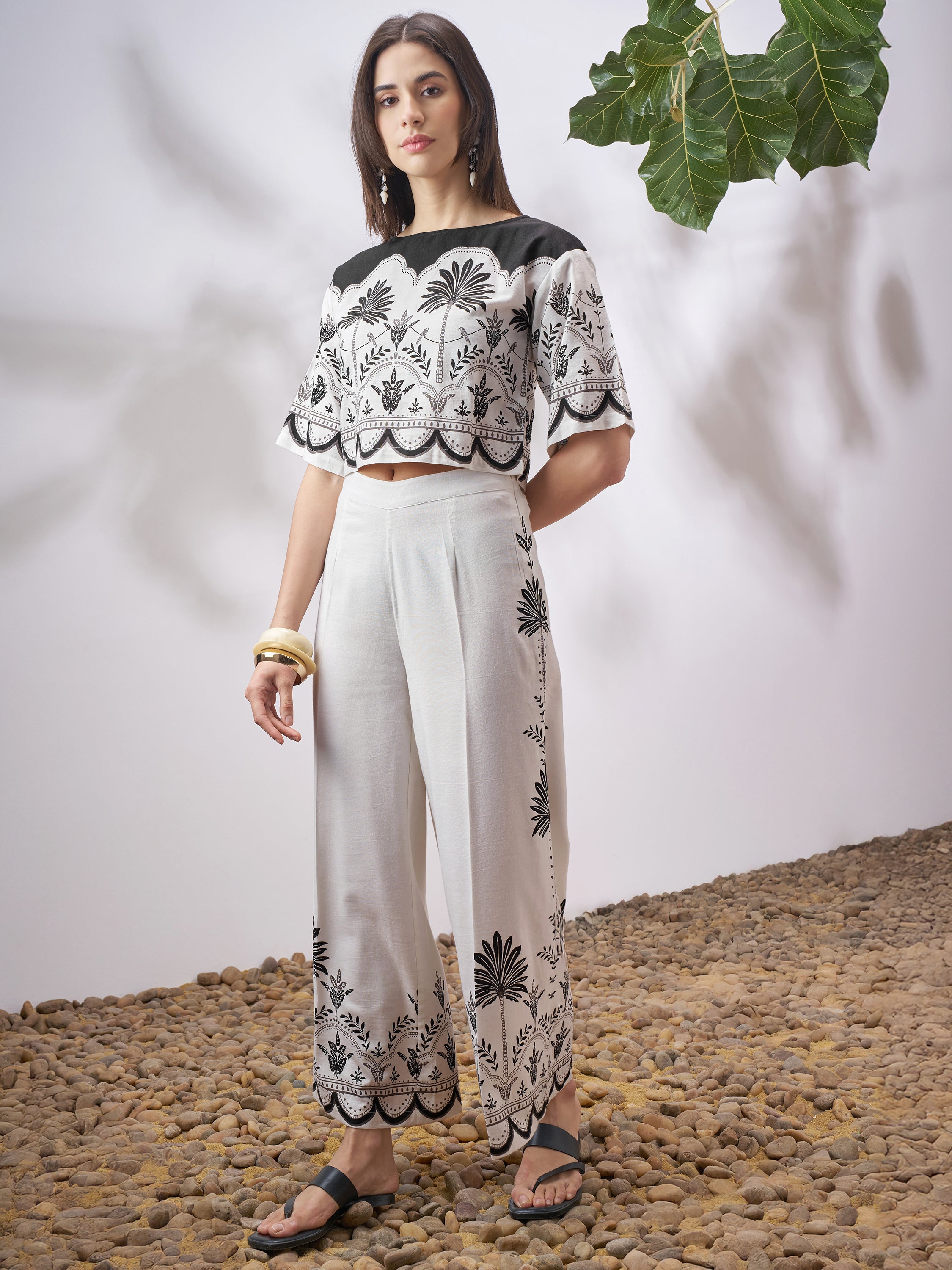 Vara By Vishudh Women Off White Top With Palazzo Co-Ords - Off White - Image 2