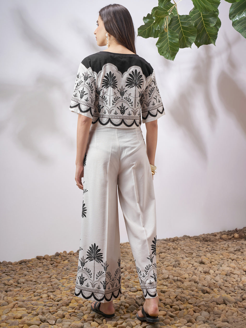 Vara By Vishudh Women Off White Top With Palazzo Co-Ords - Off White - Image 3