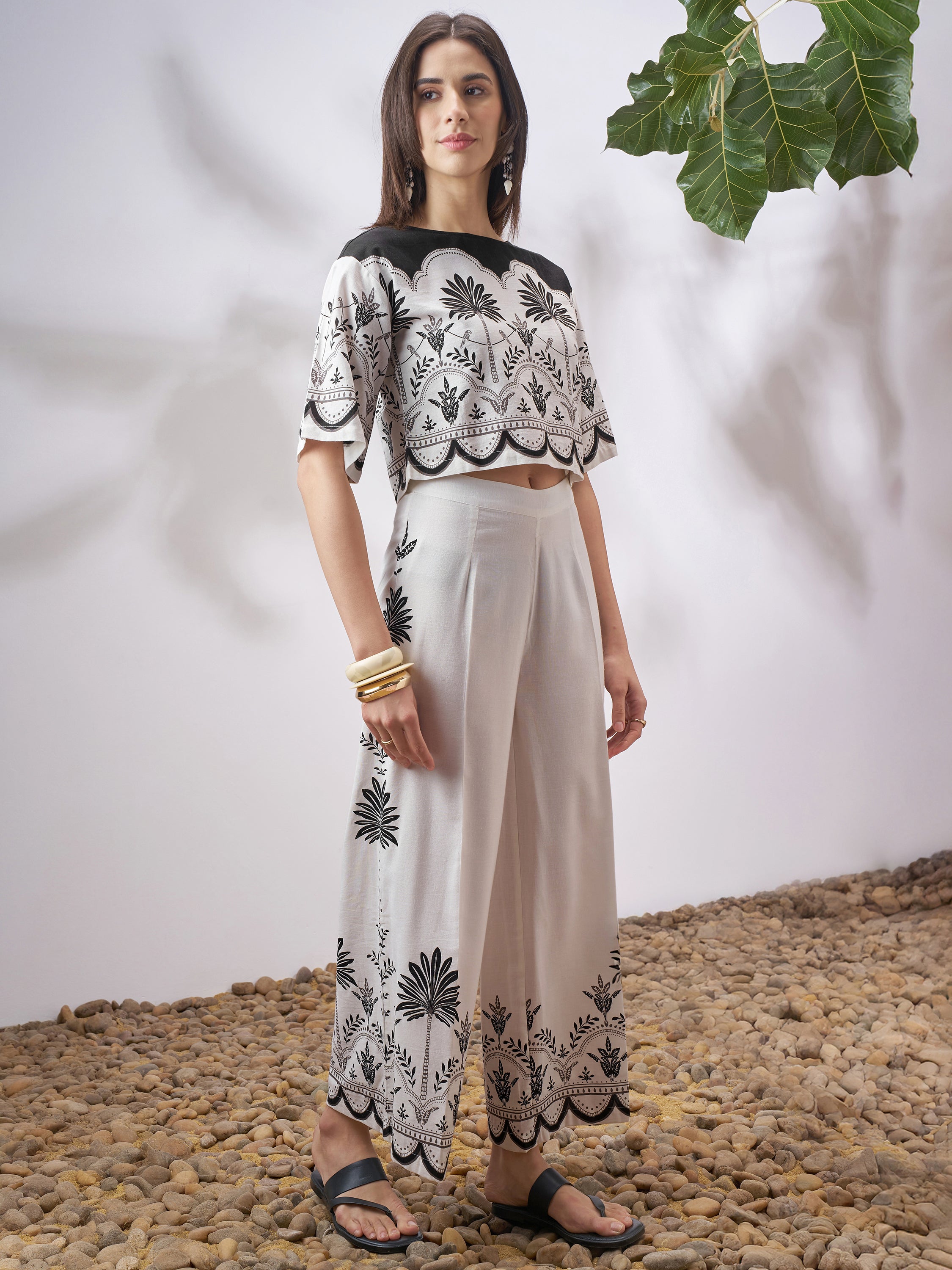 Vara By Vishudh Women Off White Top With Palazzo Co-Ords - Off White - Image 4