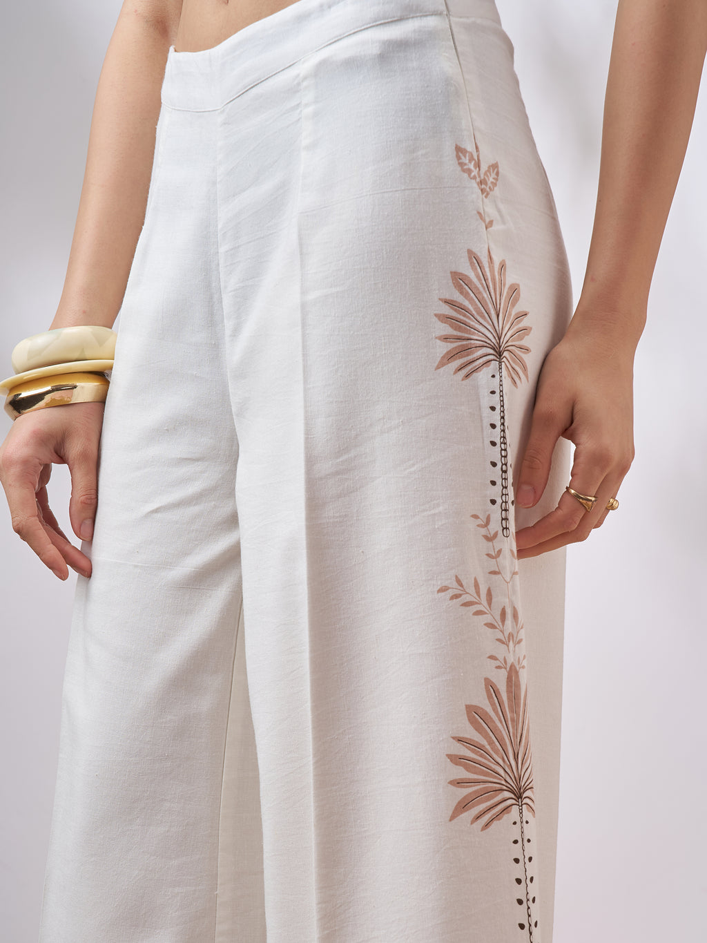 Vara By Vishudh Women Tan Top With Palazzo Co-Ords - Tan - Image 6