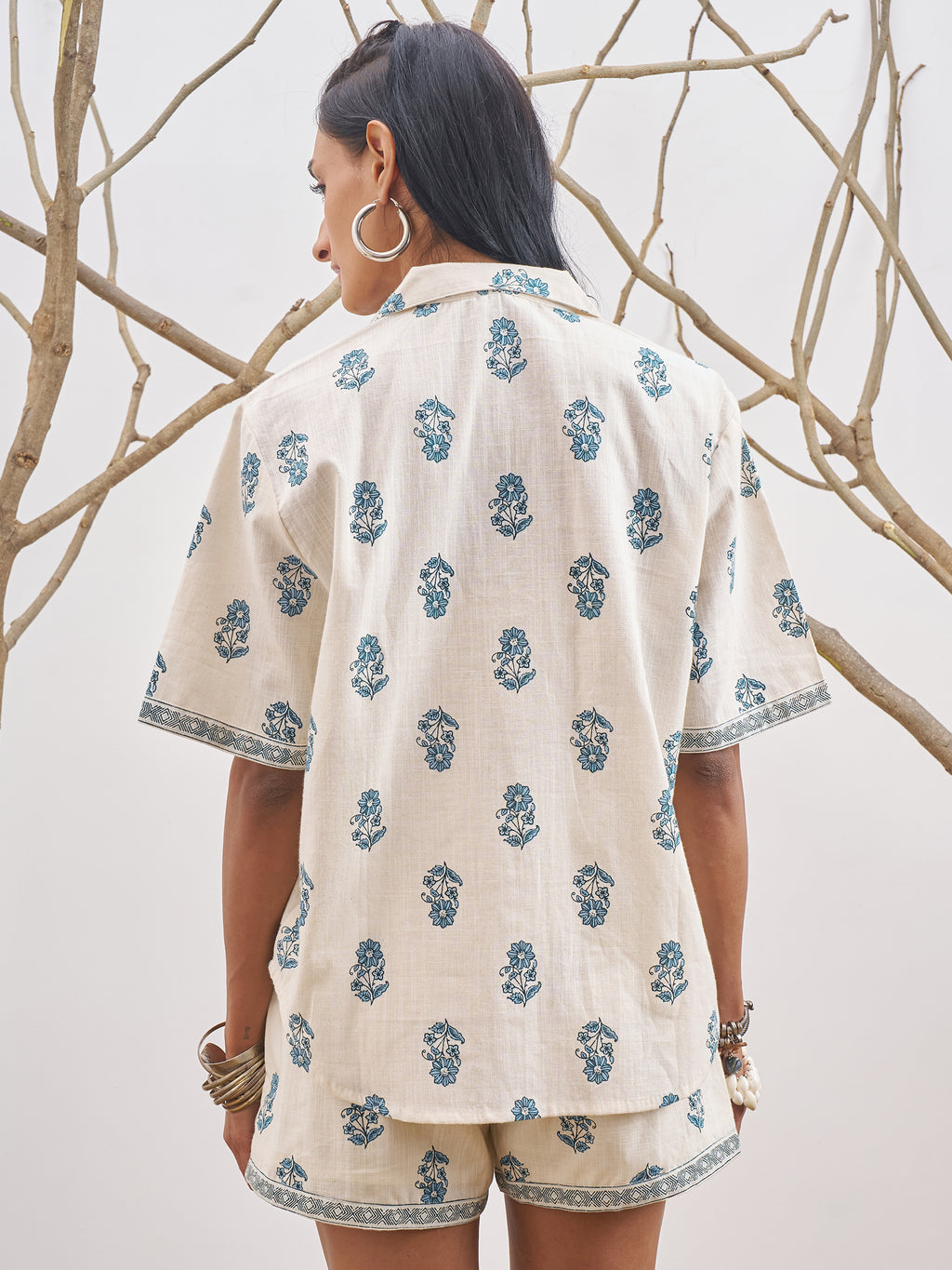 Vara By Vishudh Women Off White Shirt With Shorts - Off White - Image 3
