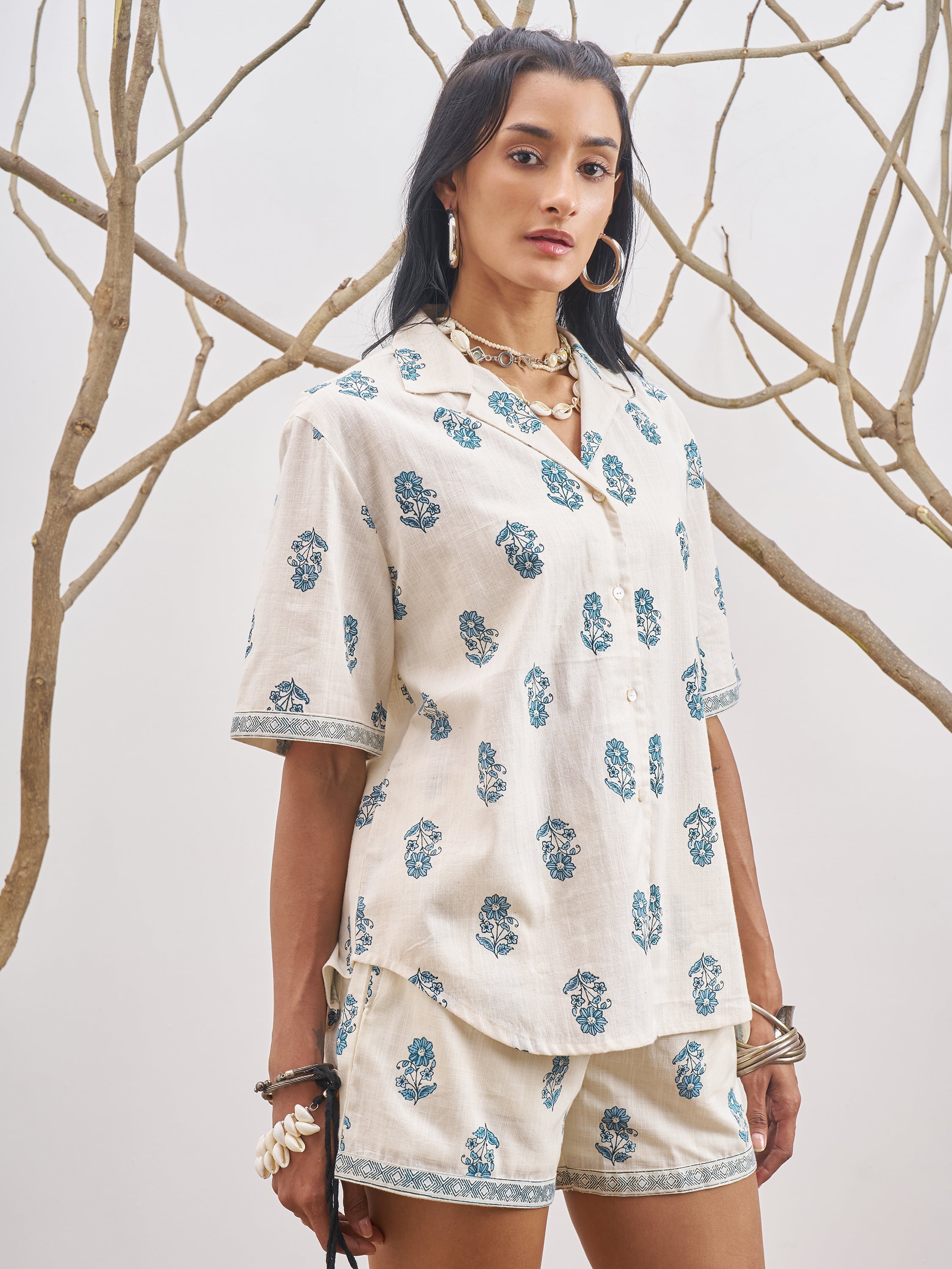 Vara By Vishudh Women Off White Shirt With Shorts - Off White - Image 6
