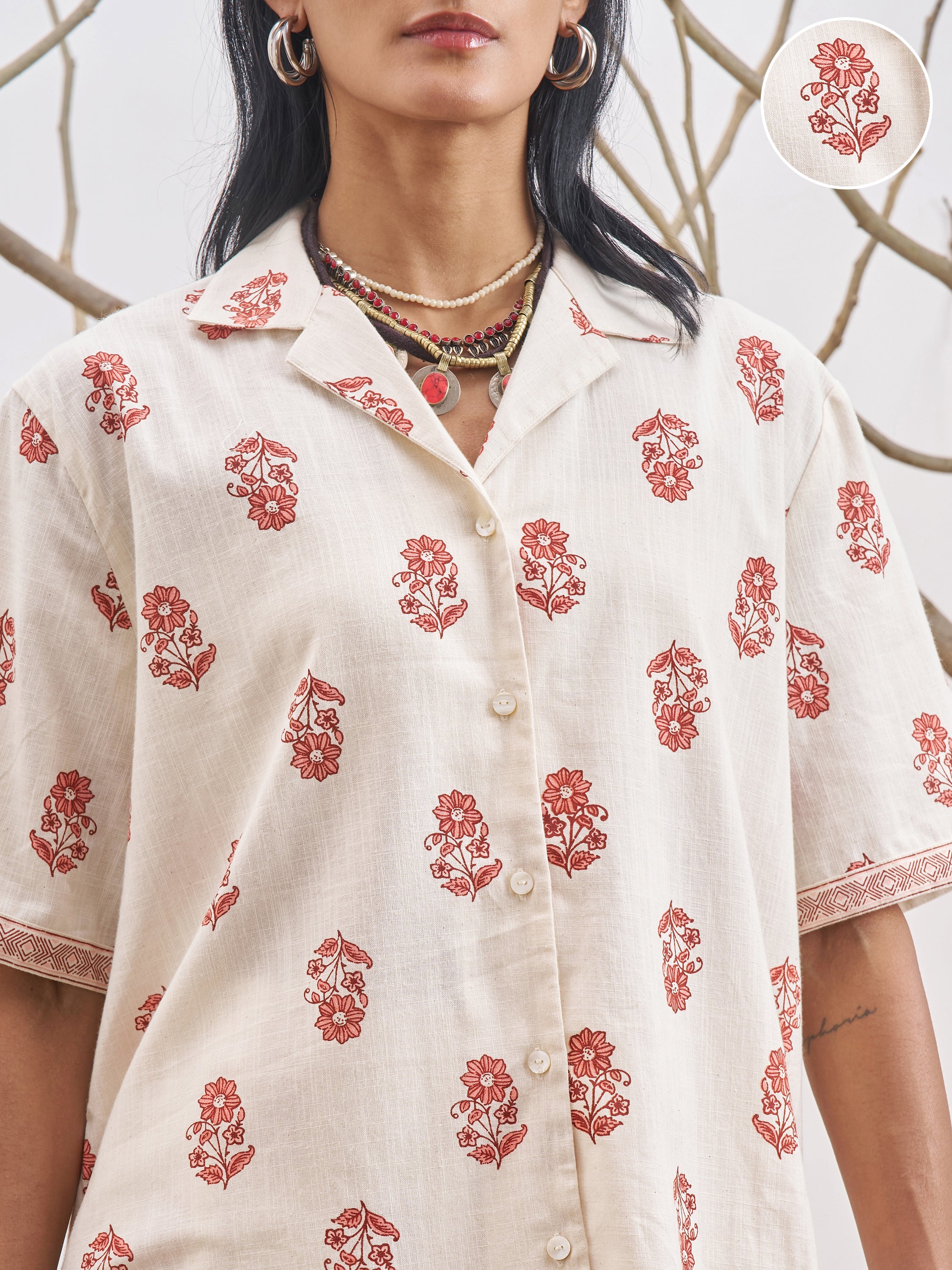 Vara By Vishudh Women Off White Shirt With Shorts - Off White - Image 5
