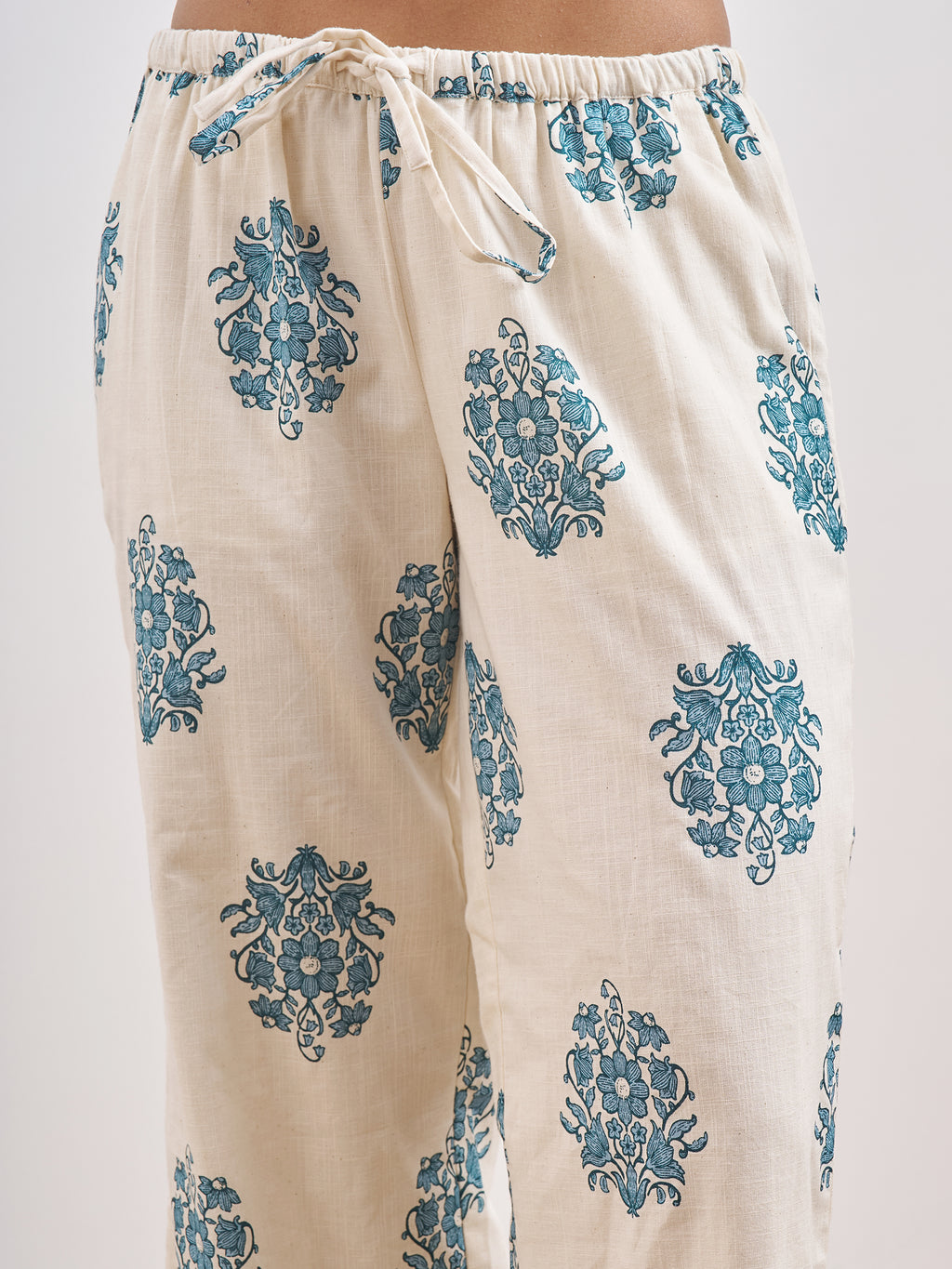 Vara By Vishudh Women Off White Shirt With Trouser - Off White - Image 6