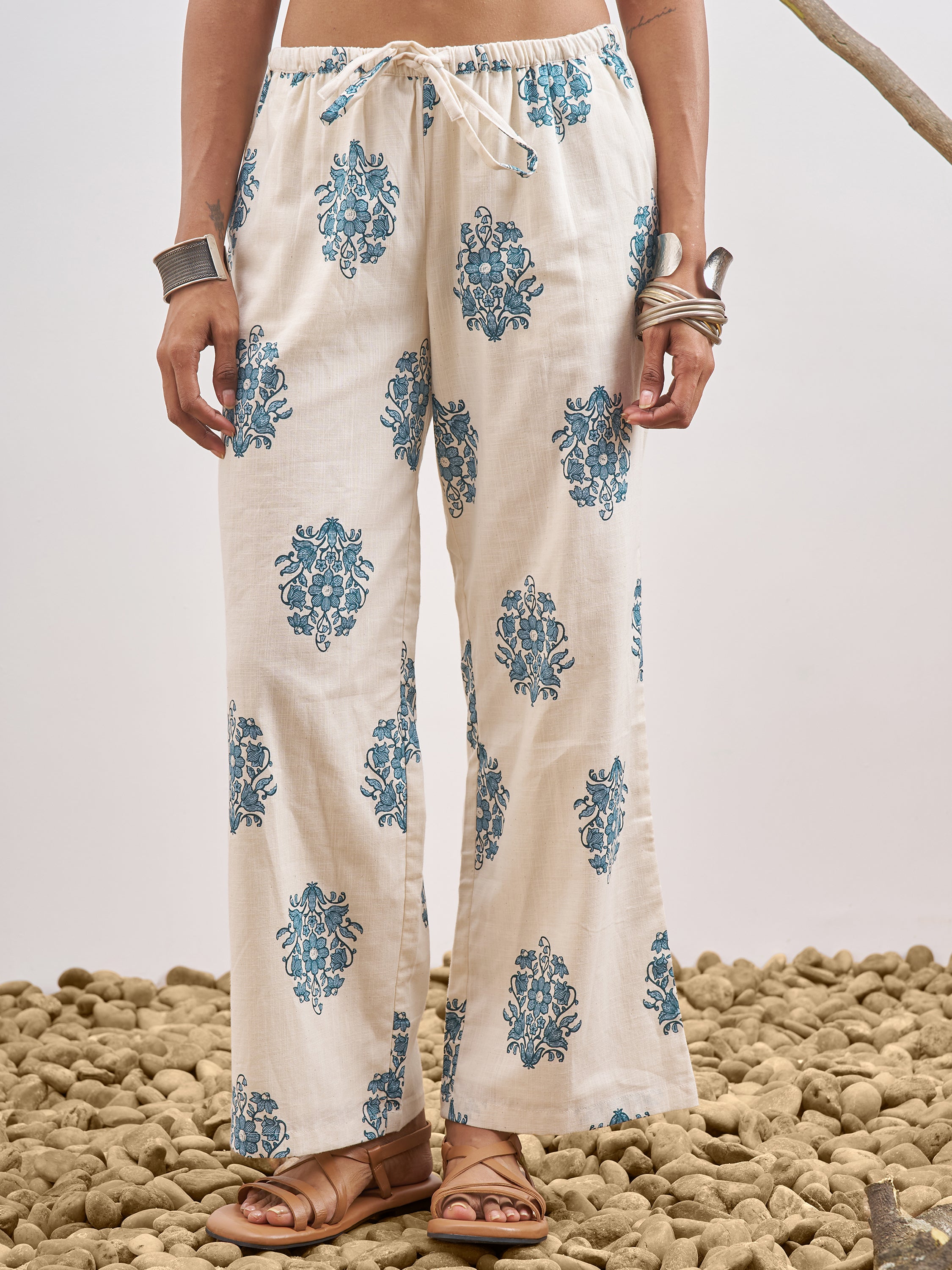 Vara By Vishudh Women Off White Shirt With Trouser - Off White - Image 7