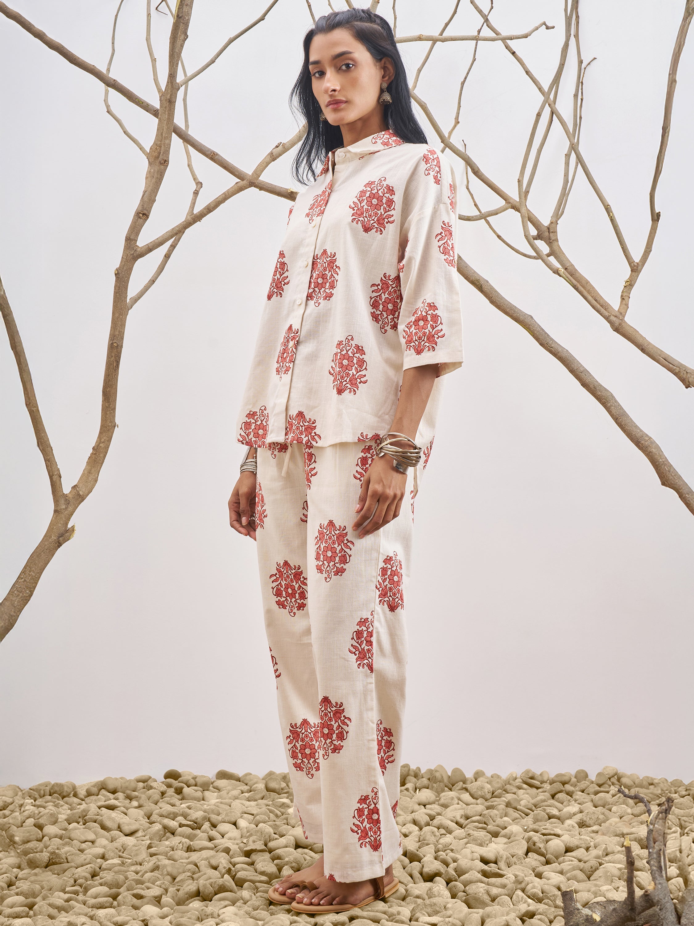 Vara By Vishudh Women Off White Shirt With Trouser - Off White - Image 2