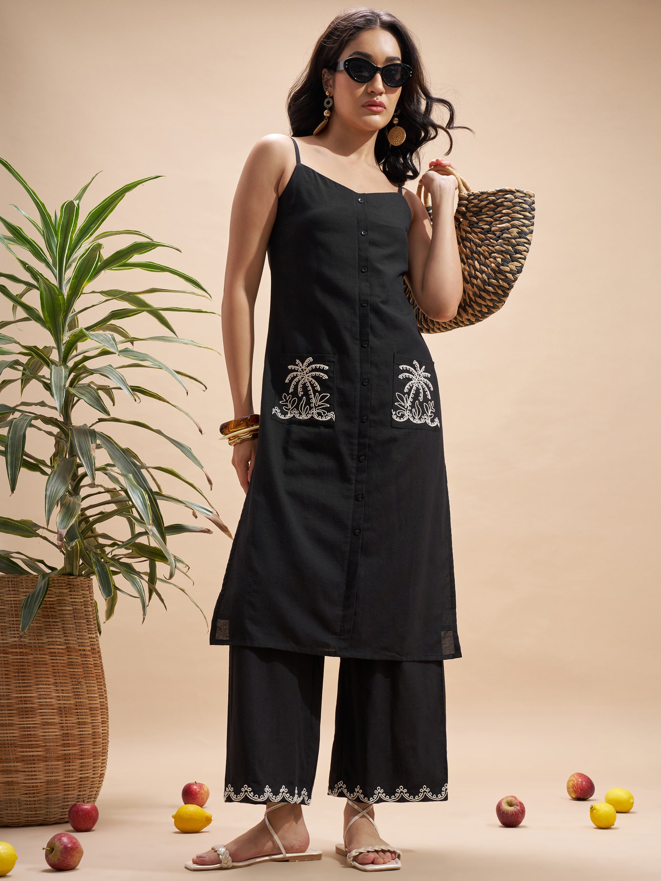 Vara By Vishudh Women Black Top With Trouser Co-Ords - Black - Image 1