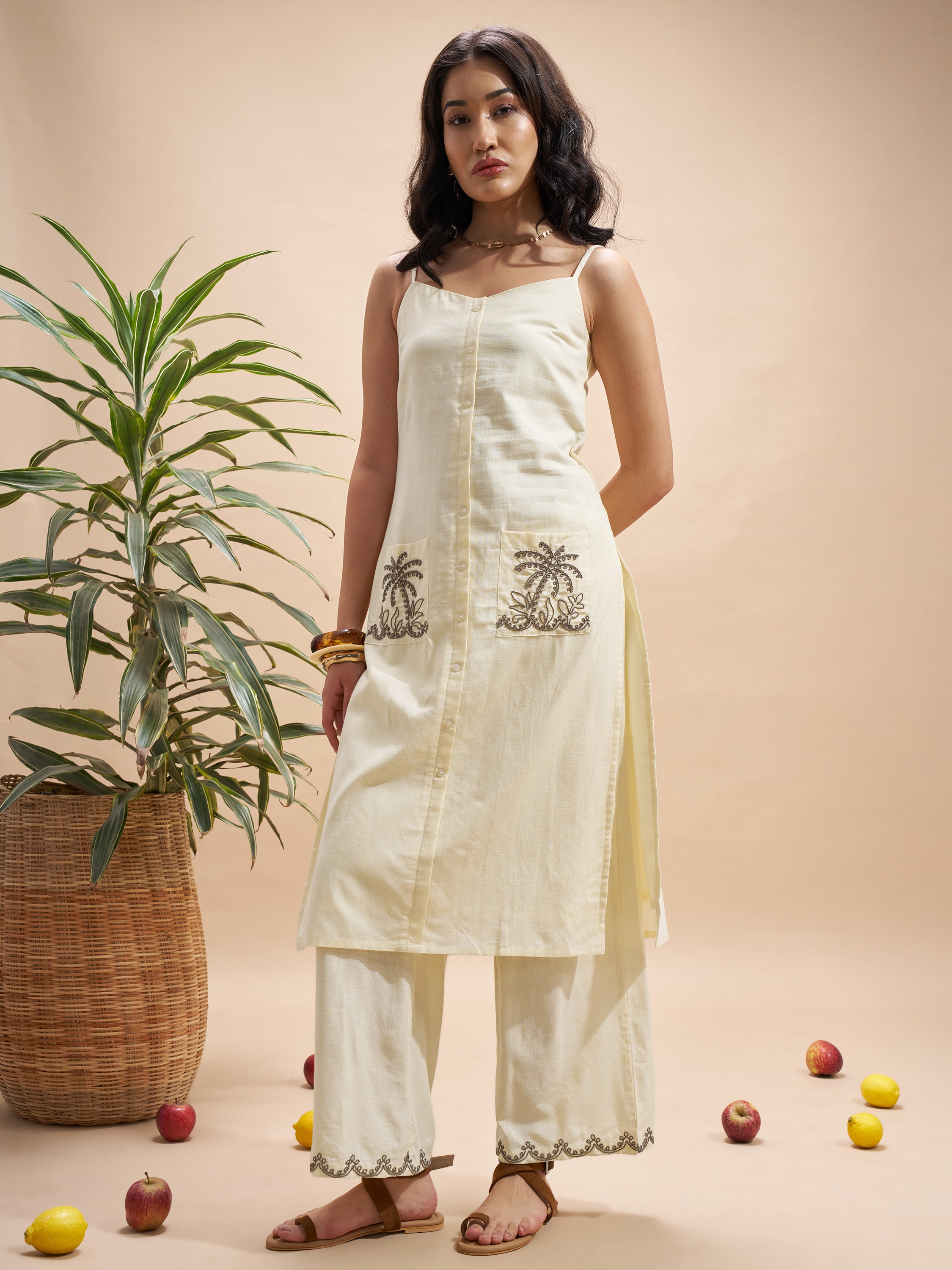 Vara By Vishudh Women Cream Top With Trouser Co-Ords - Cream - Image 2