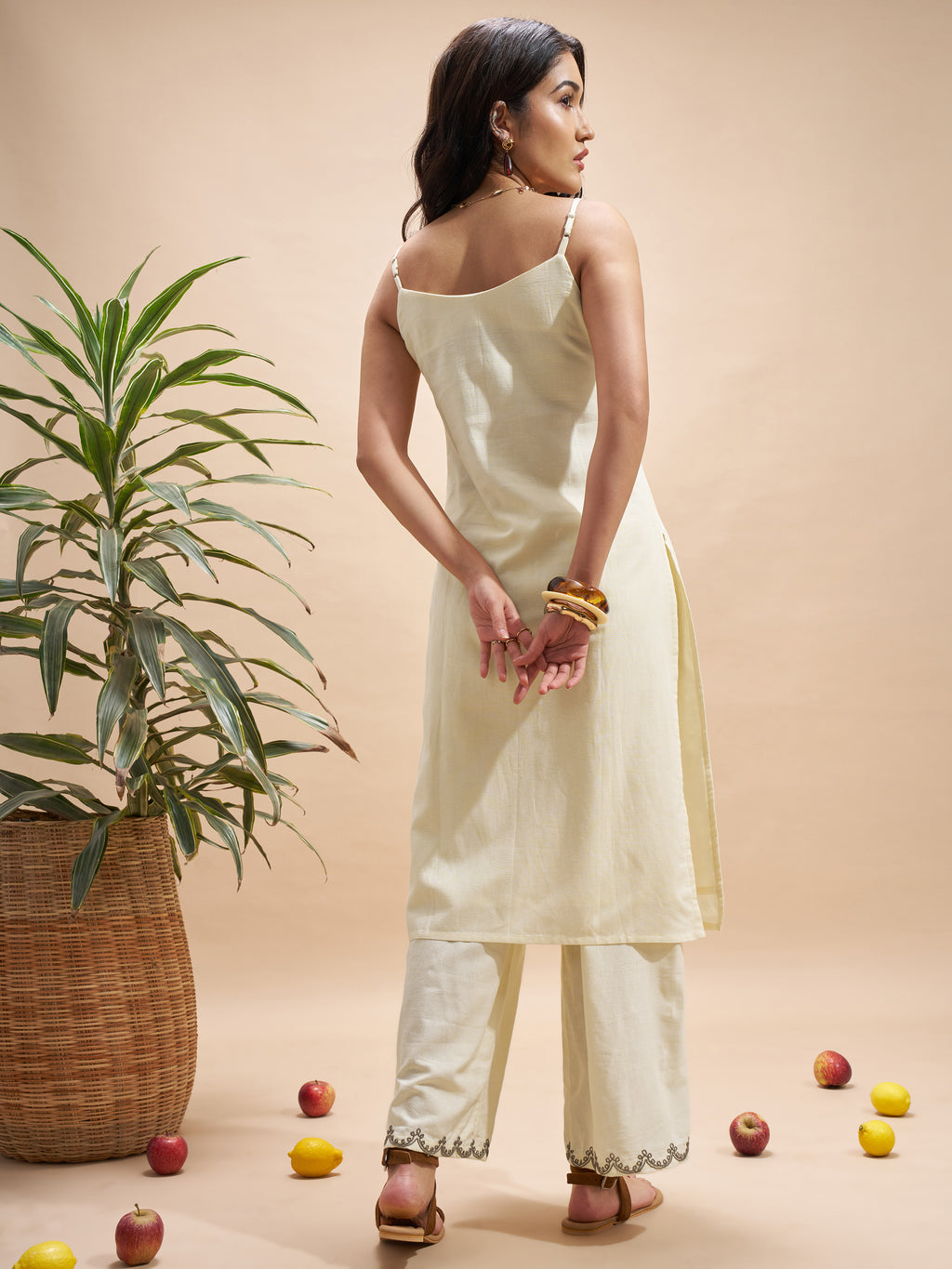 Vara By Vishudh Women Cream Top With Trouser Co-Ords - Cream - Image 3