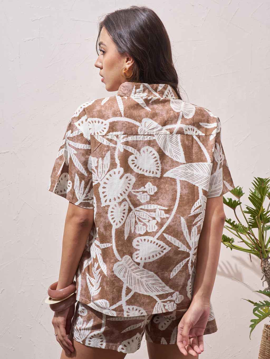 Vara By Vishudh Women Brown Shirt With Shorts Co-Ords - Brown - Image 3