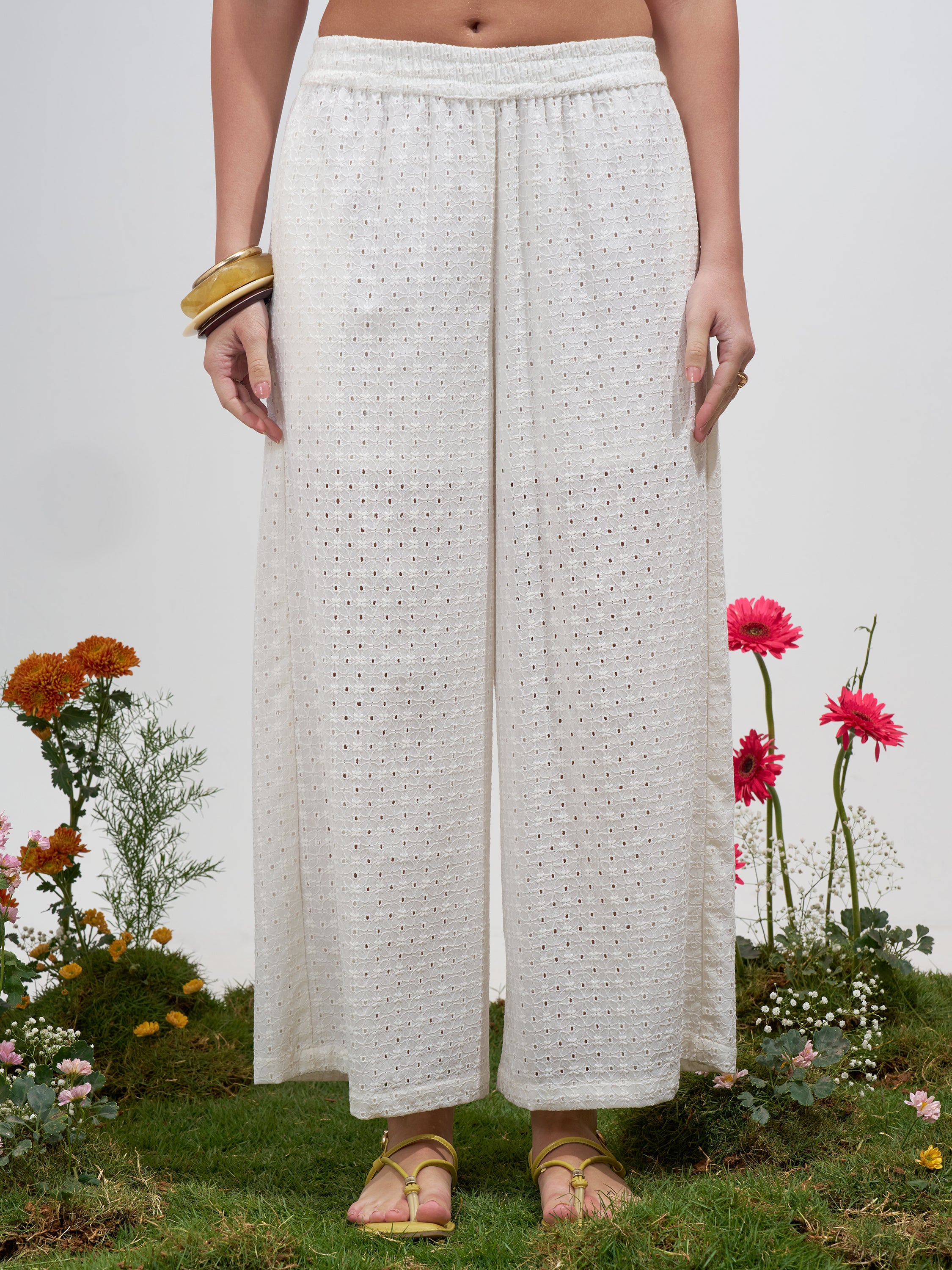 Vara By Vishudh Women Off White Top With Palazzo Co-Ords - Off White - Image 6