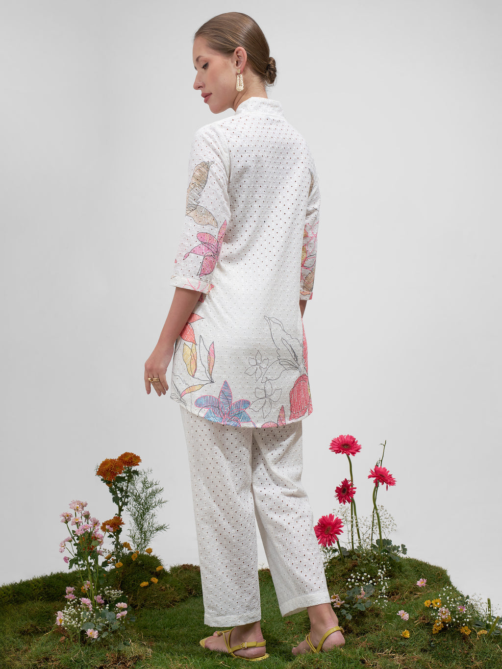 Vara By Vishudh Women Off White Shirt With Palazzo Co-Ords - Off White - Image 3
