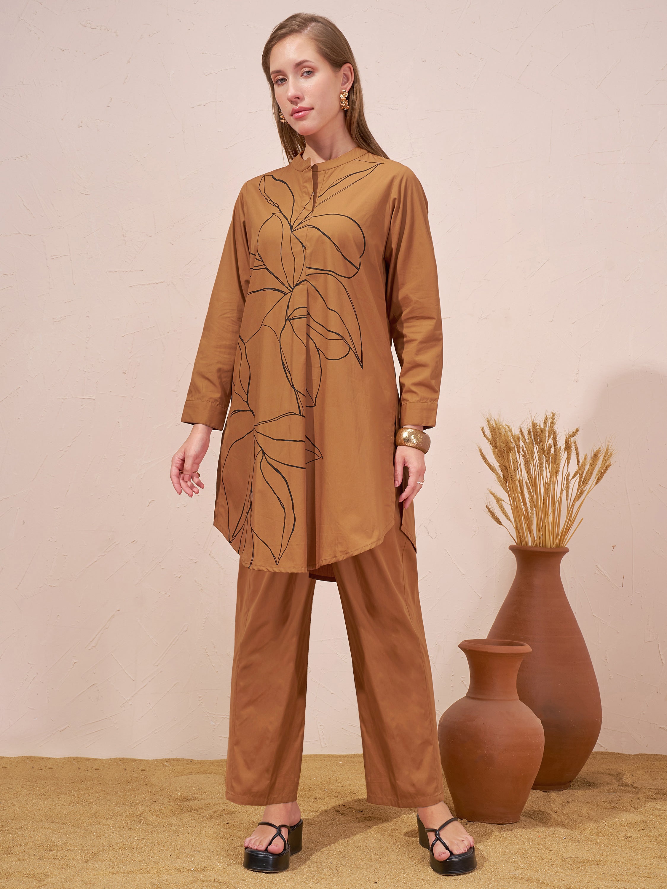 Vara By Vishudh Women Brown Tunic With Trouser Co-Ords