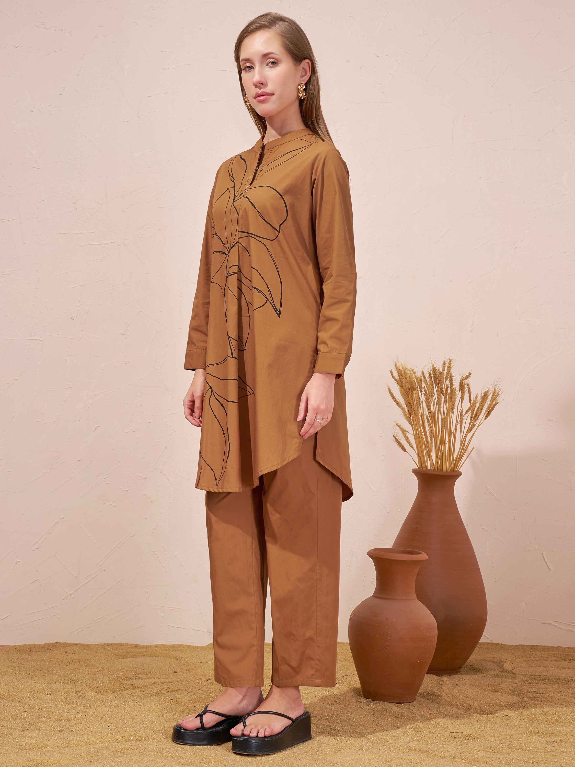 Vara By Vishudh Women Brown Tunic With Trouser Co-Ords