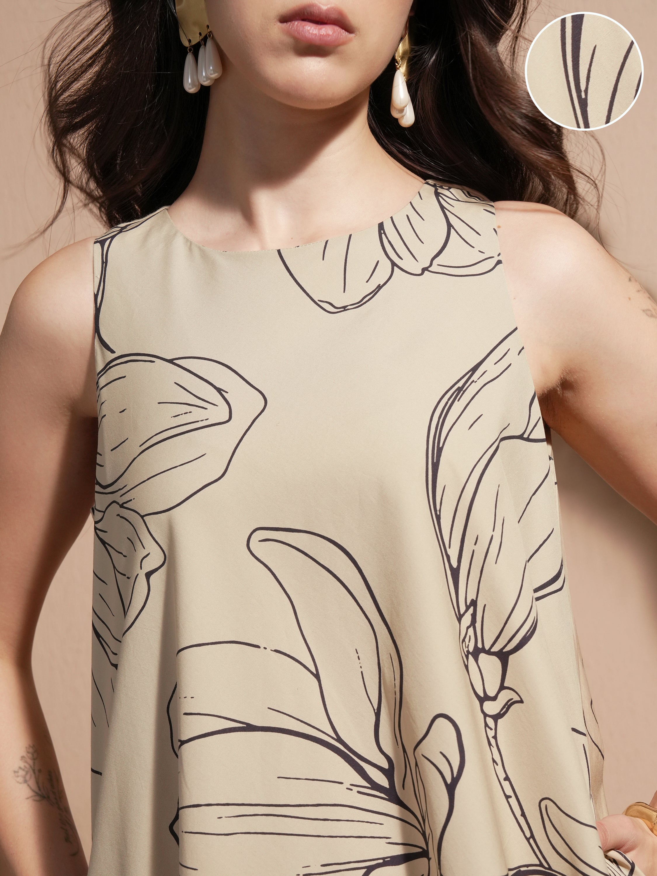 Vara By Vishudh Women Tan Printed Kurta With Trouser - Tan - Image 5