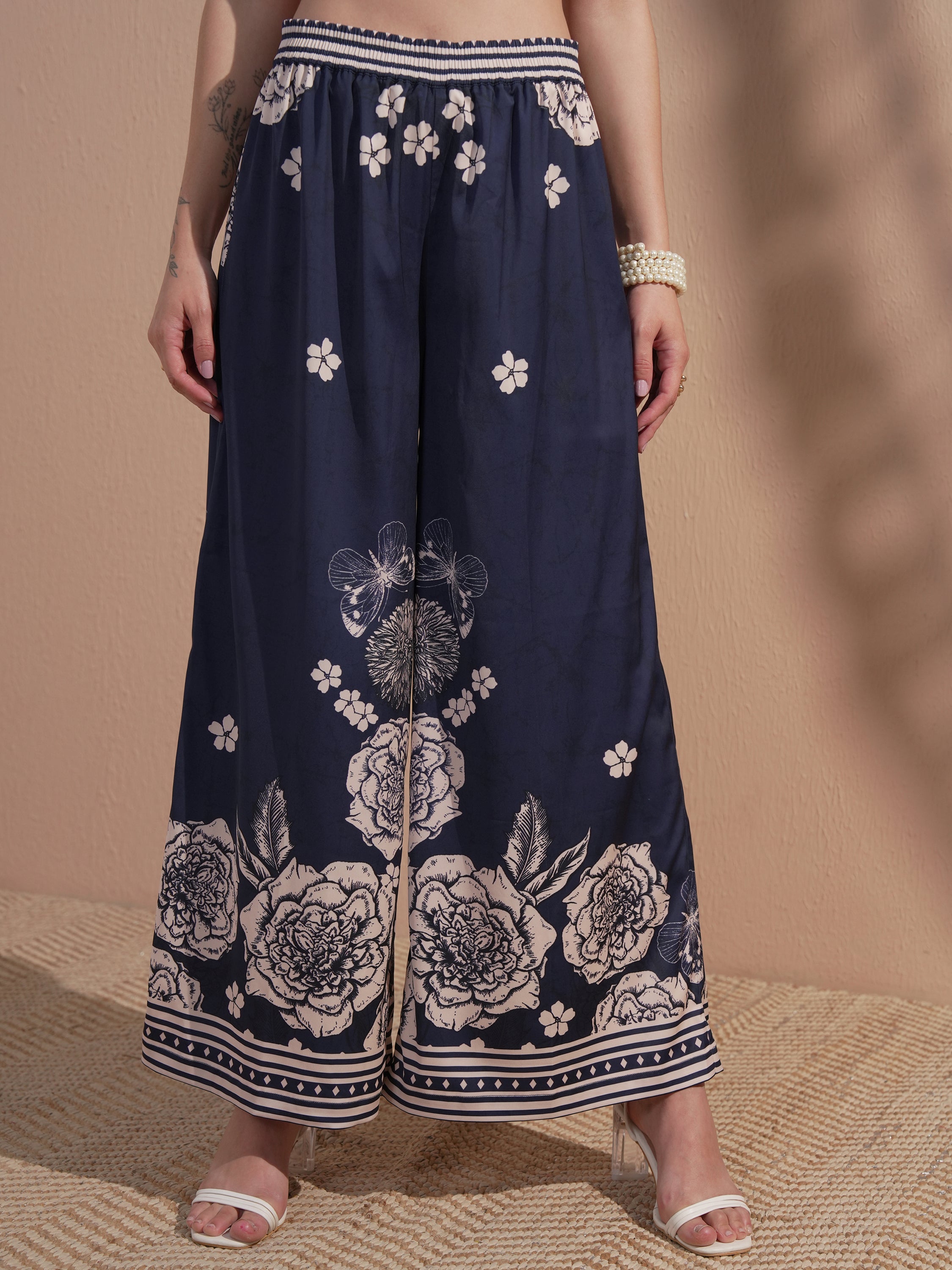 Vara By Vishudh Women Navy Blue Printed Kurta With Trouser - Navy Blue - Image 6