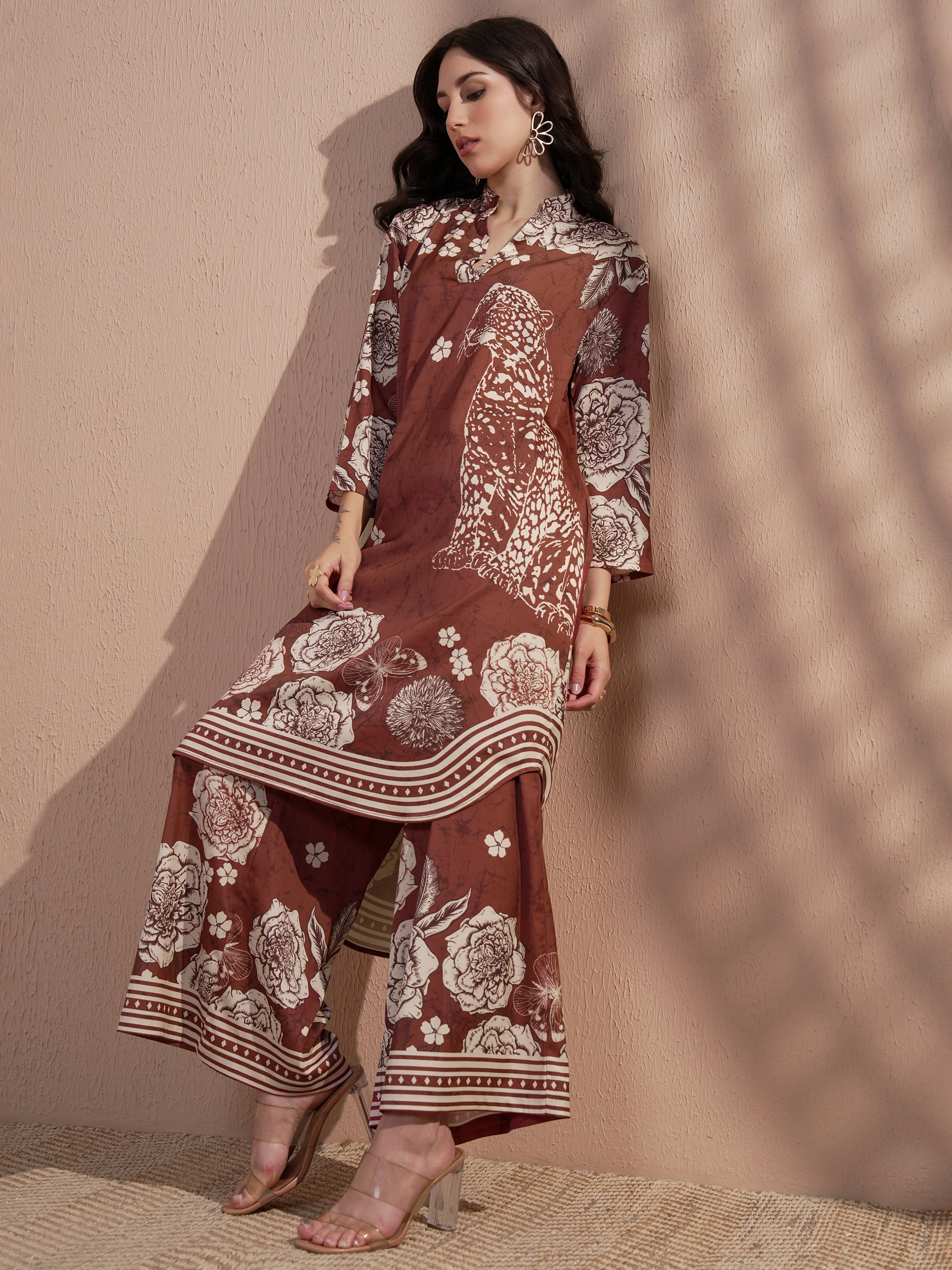 Vara By Vishudh Women Brown Printed Kurta With Trouser - Brown - Image 1