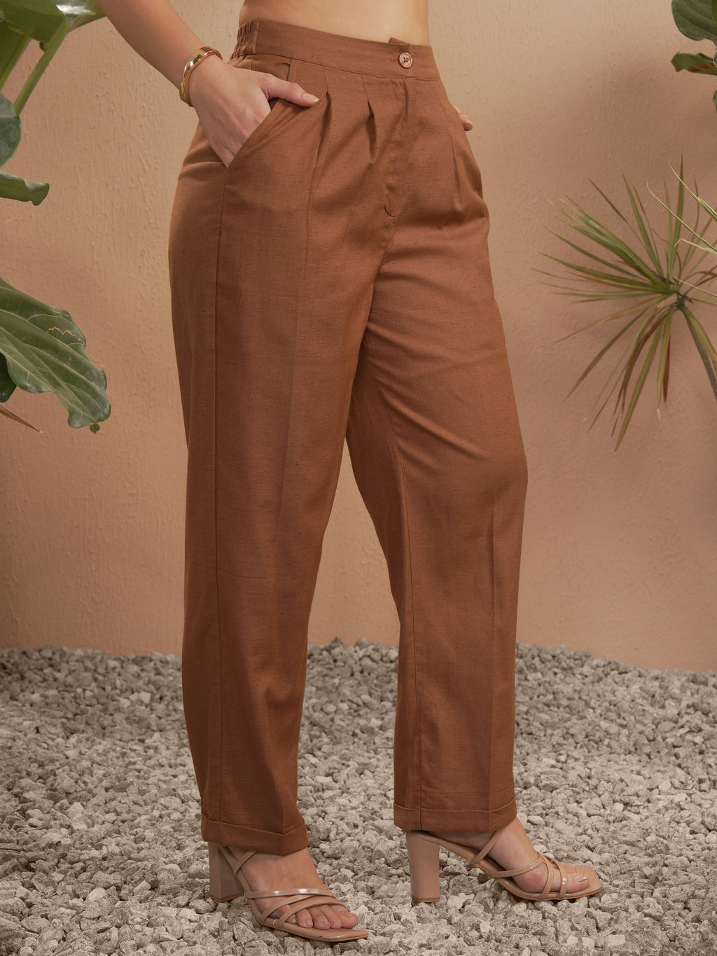 Vara By Vishudh Women Brown Solid Straight Fit Casual Trouser - Brown - Image 6