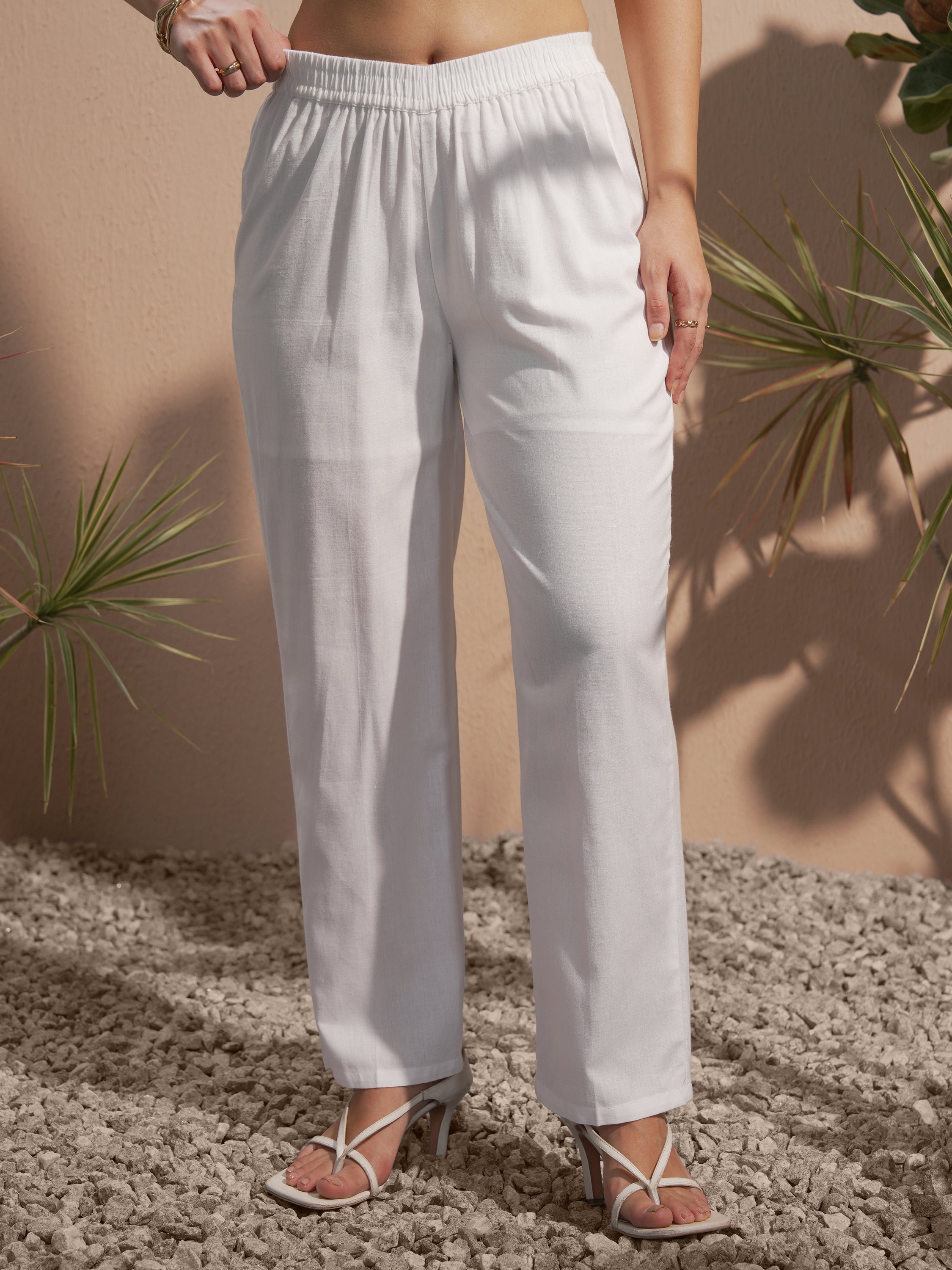 Vara By Vishudh Women White Solid Regular Fit Casual Trouser - White - Image 1