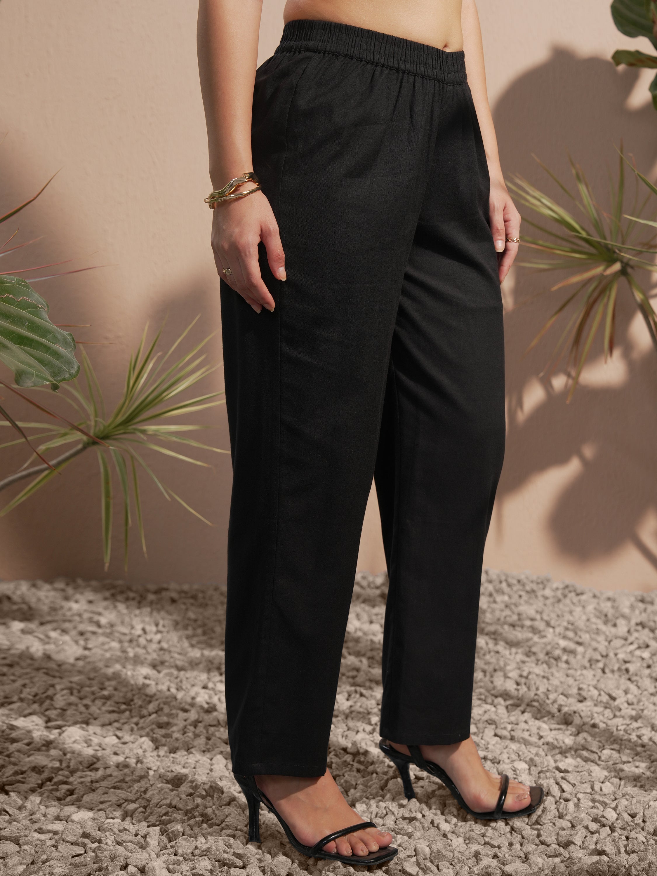 Vara By Vishudh Women Black Solid Regular Fit Casual Trouser - Black - Image 6