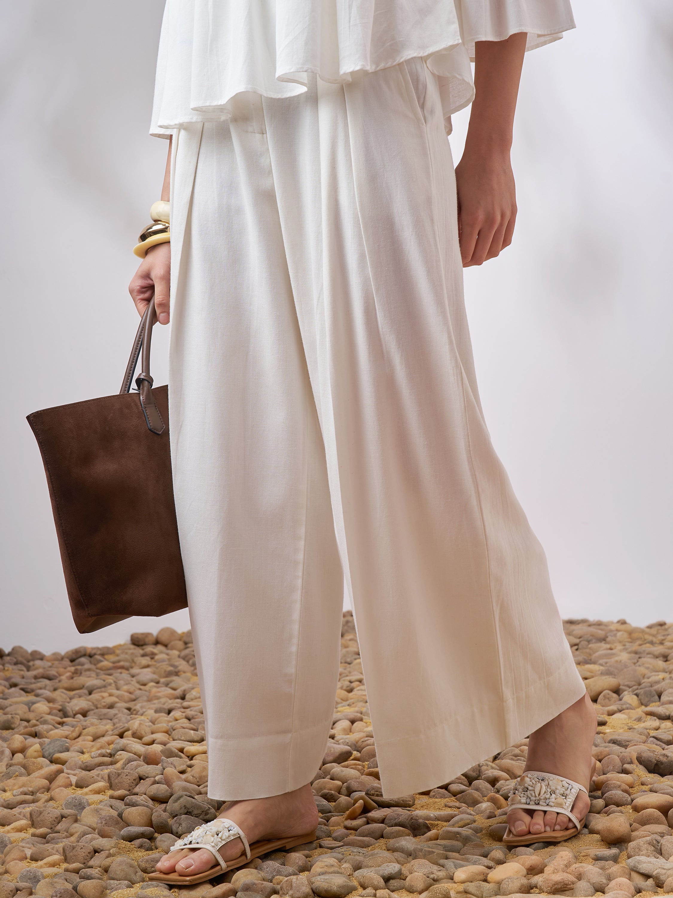 Vara By Vishudh Women Off White Wide Leg Casual Trouser - Off White - Image 7