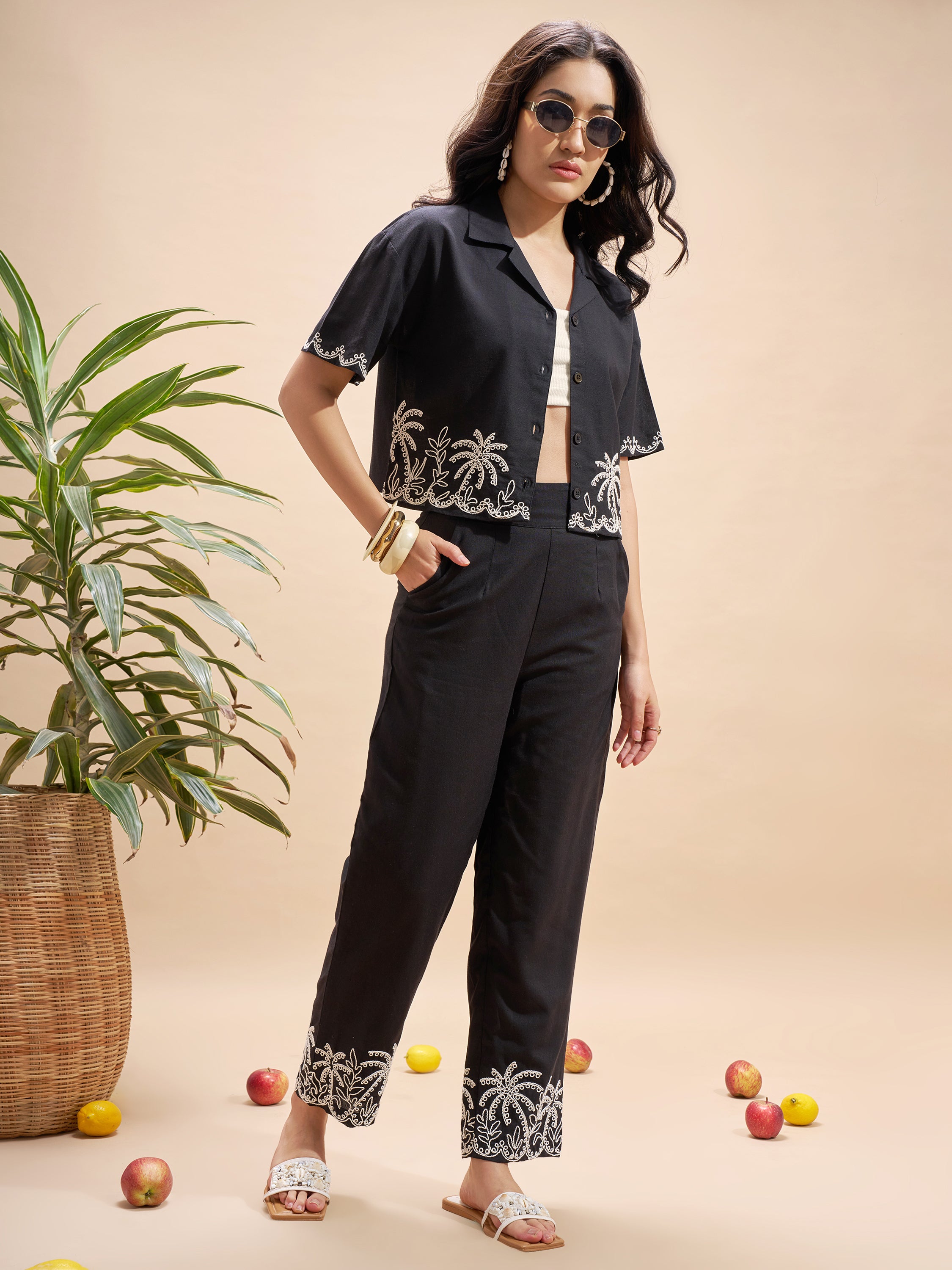 Vara By Vishudh Women Black Regular Fit Casual Trouser - Black - Image 2