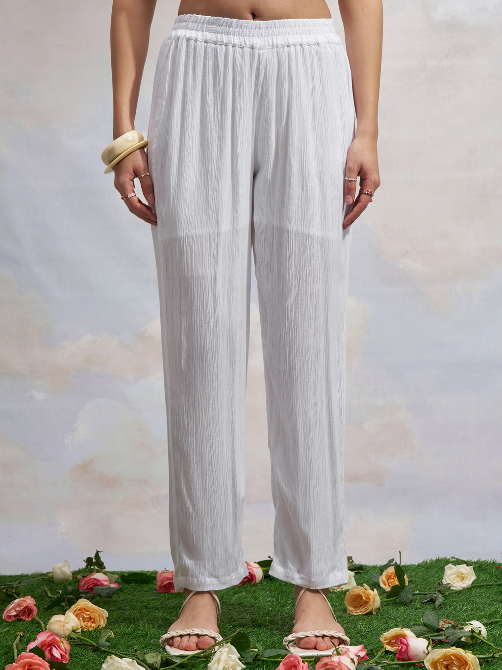 Vara By Vishudh Women White Embroidered Kurta With Trouser - White - Image 6