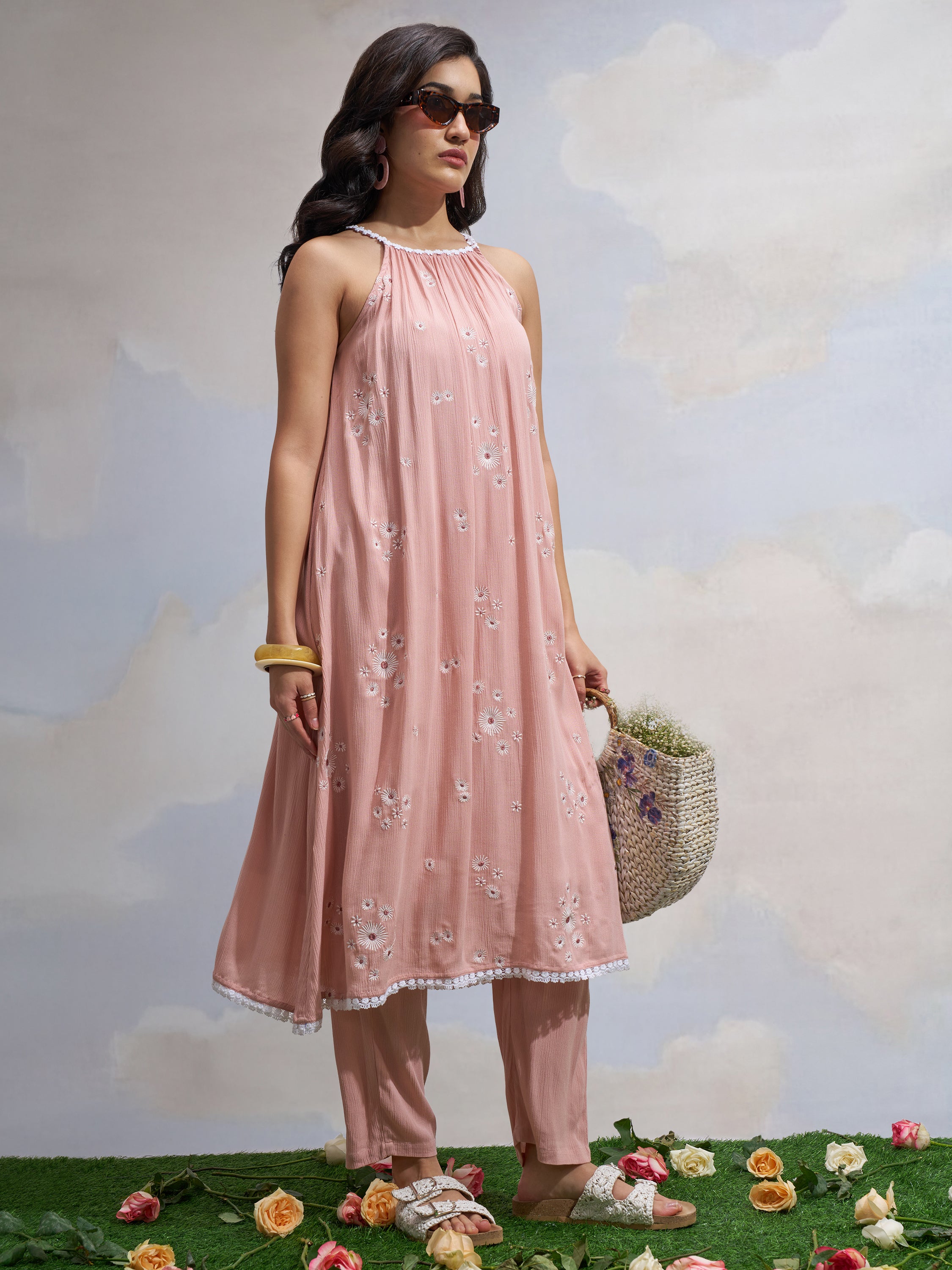 Vara By Vishudh Women Pink Embroidered Kurta With Trouser - Pink - Image 4