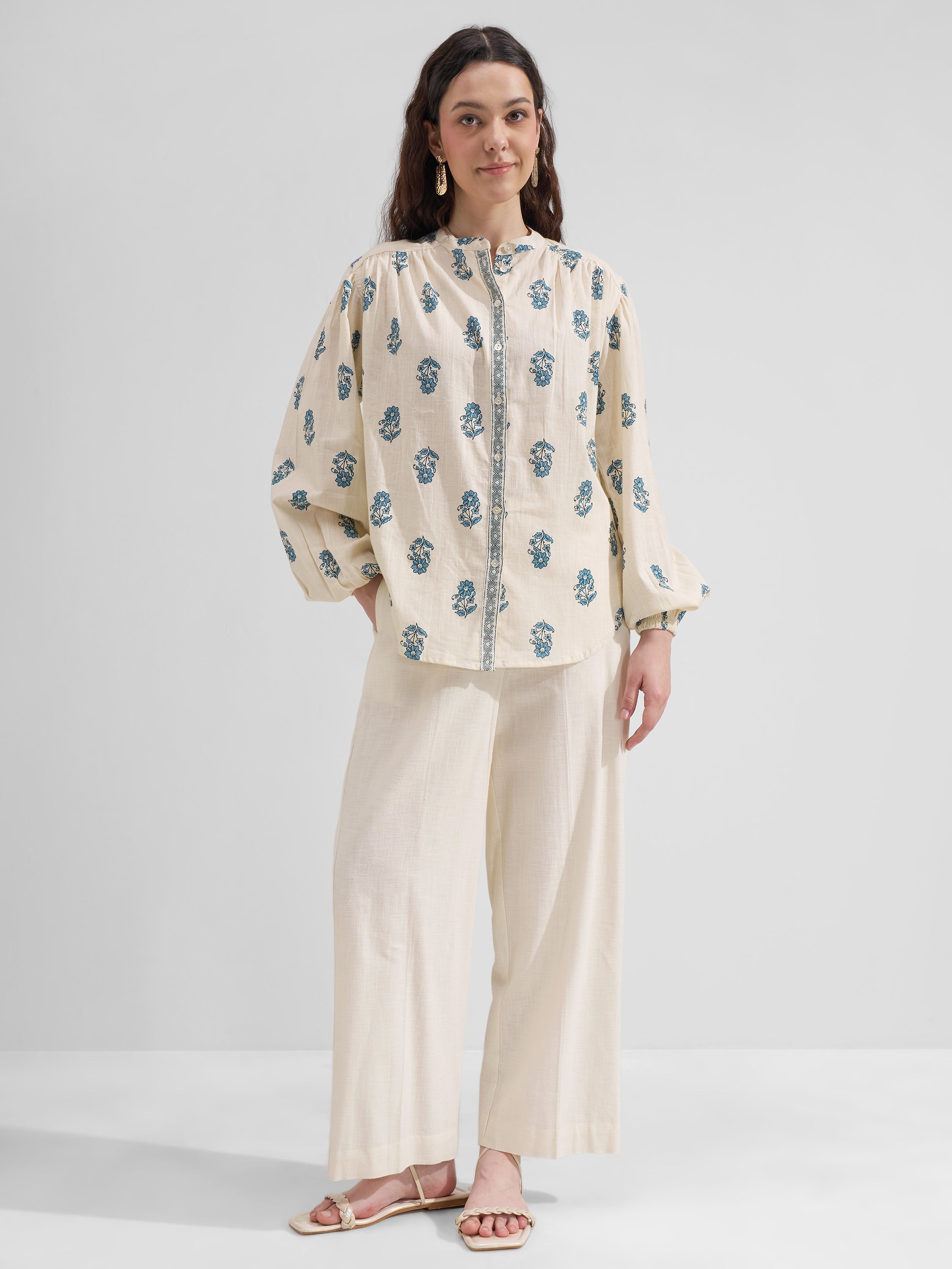 Vara By Vishudh Women Off White Straight Fit Trouser