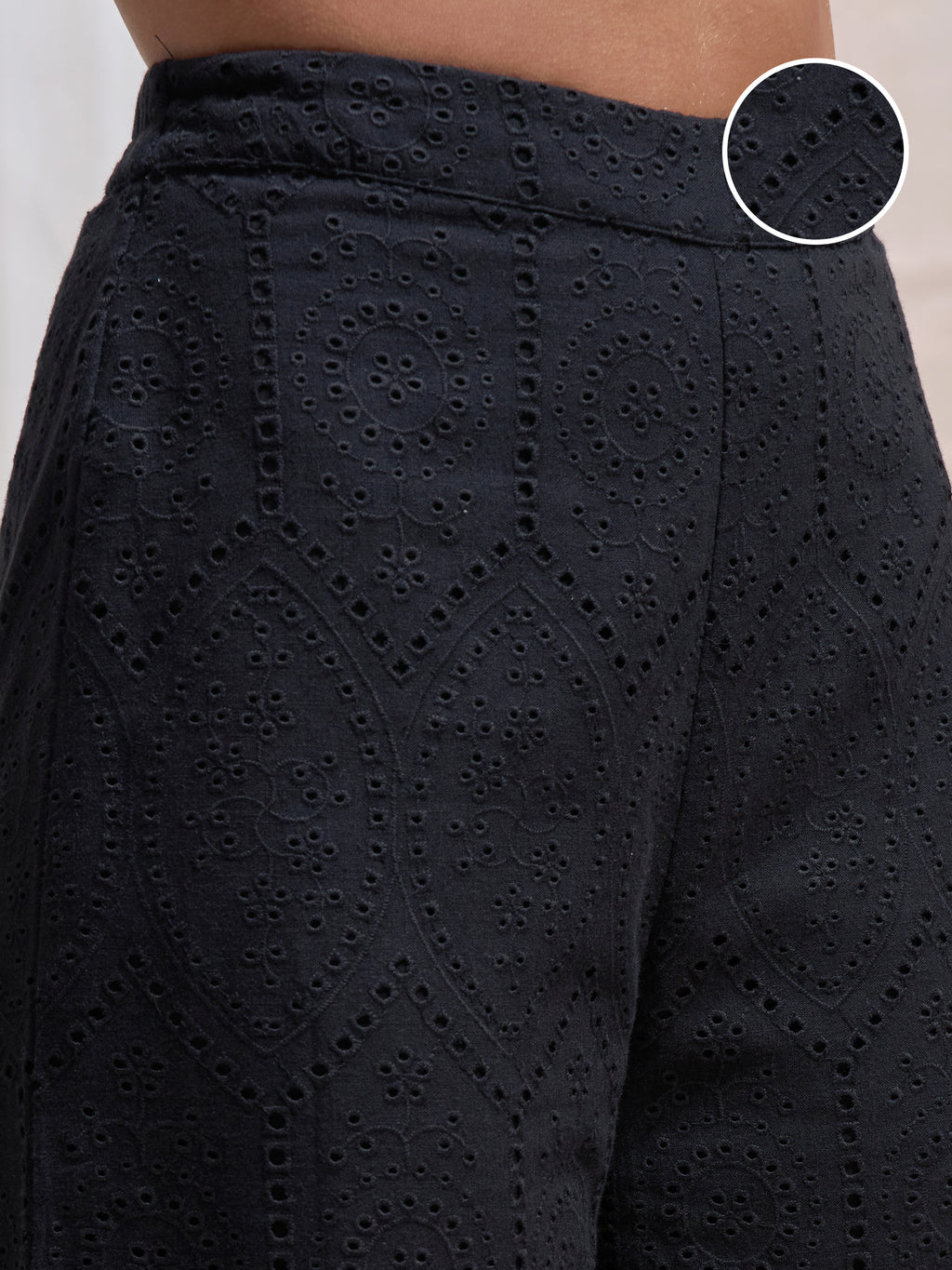 Vara By Vishudh Women Black Regular Fit Casual Trouser - Black - Image 5