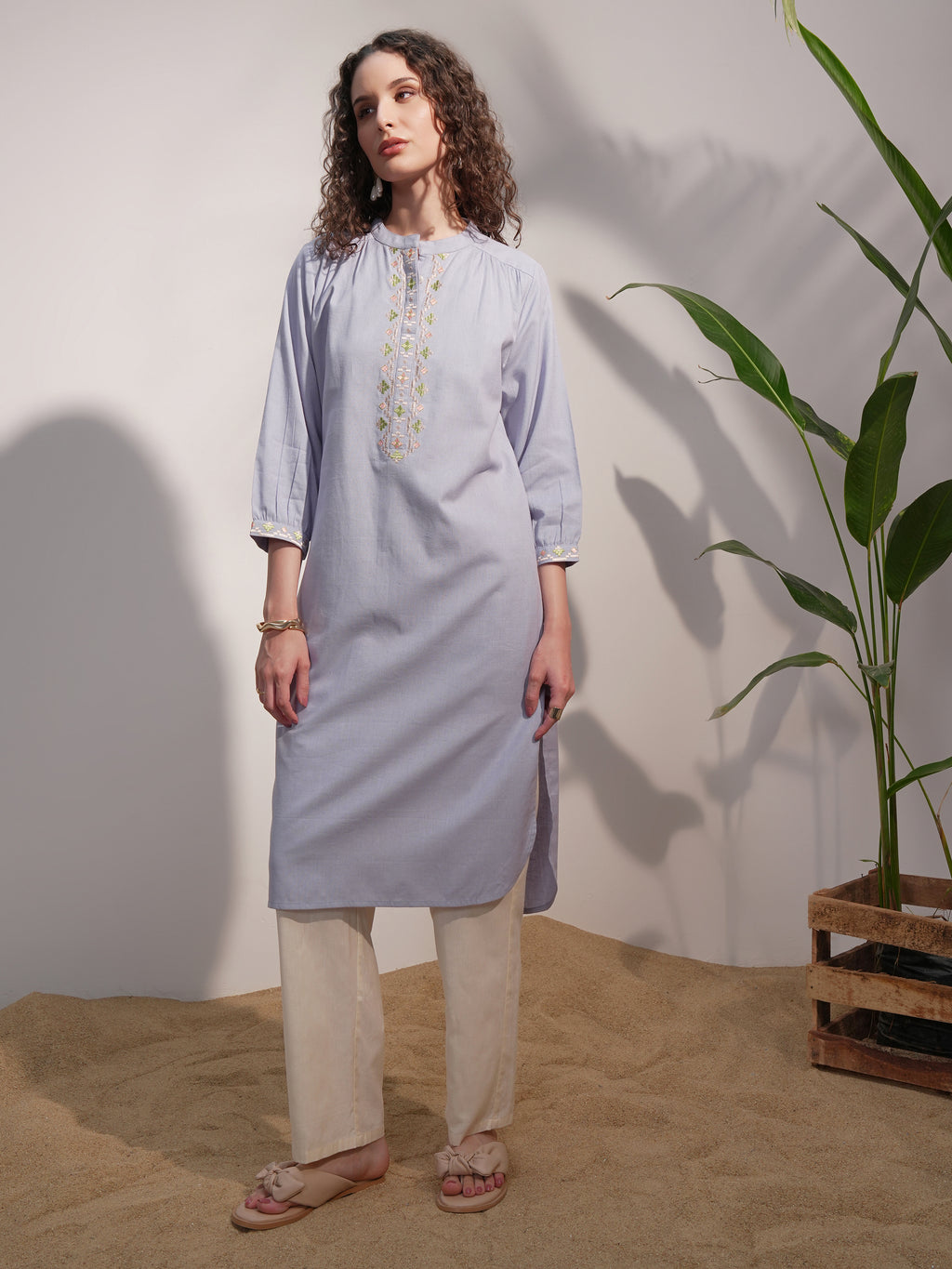 Vara By Vishudh Women Blue Embroidered Straight Kurta - Blue - Image 4