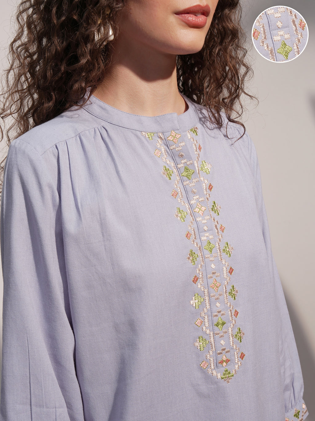Vara By Vishudh Women Blue Embroidered Straight Kurta - Blue - Image 5
